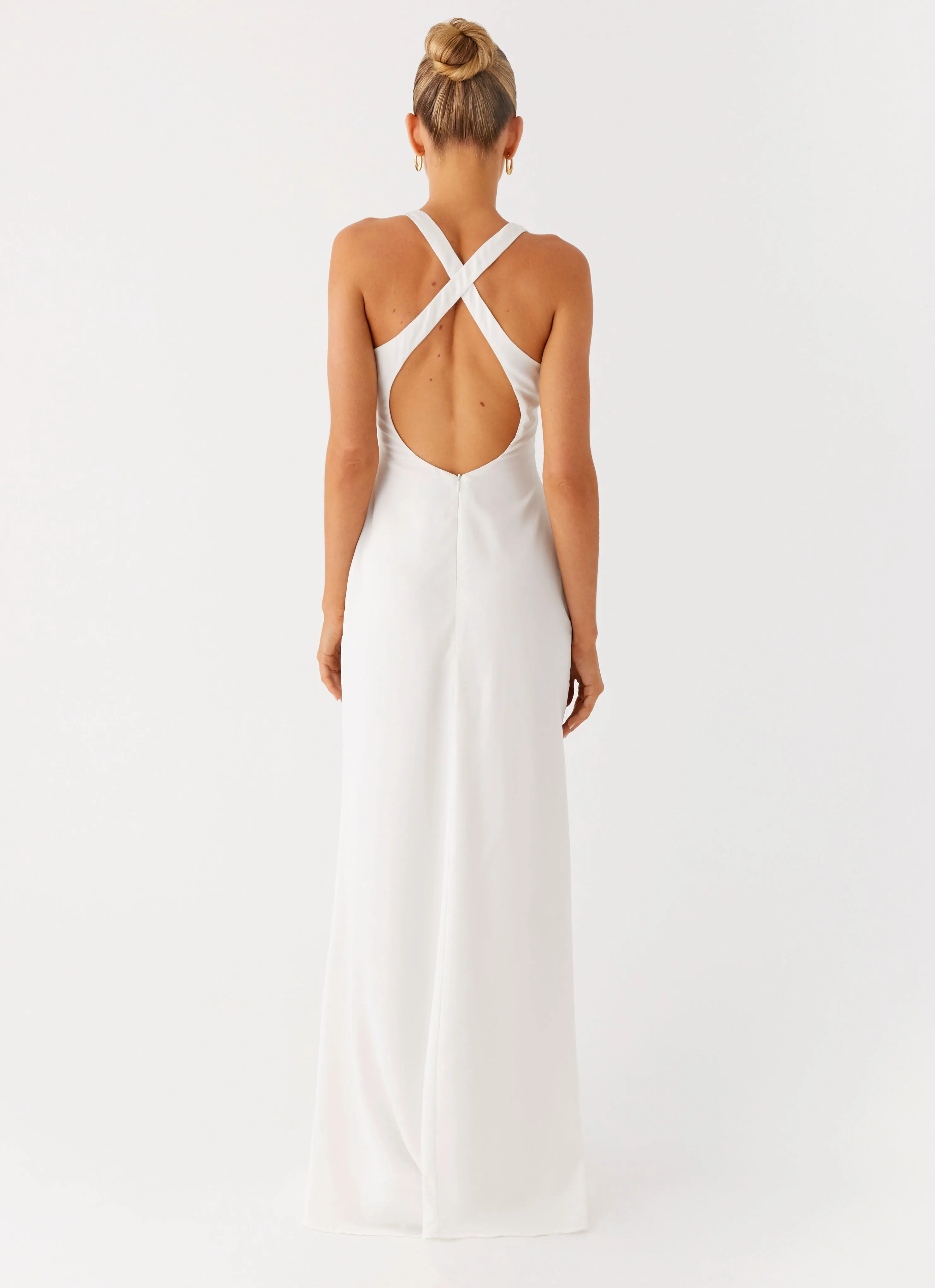 Desi Halterneck Maxi Dress - White Fashion-Forward Fit