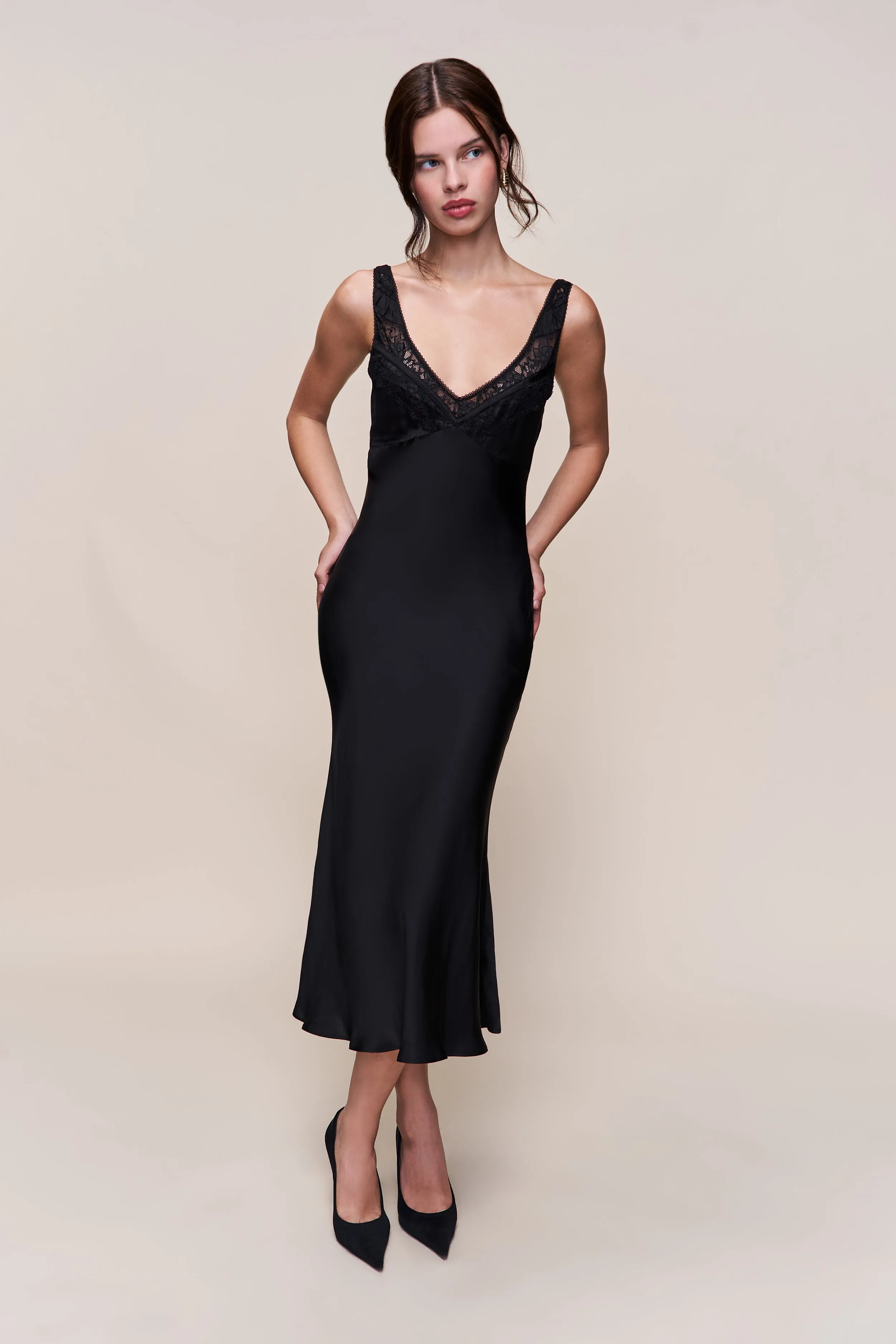 Vibrant Look Comfy Flex Scaosi Lace Detail Slip Dress