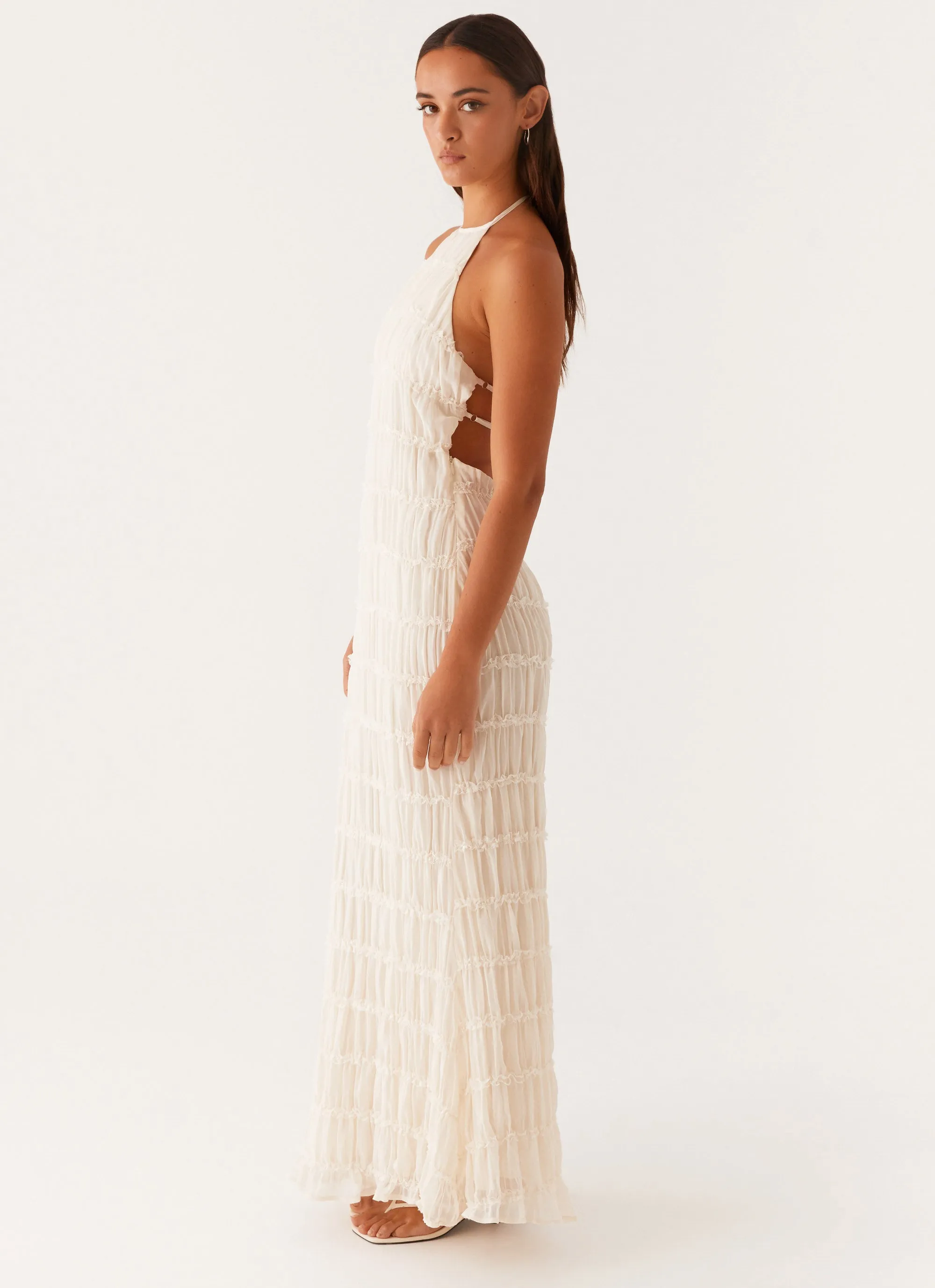 Side Pleats Airy Base Aullie Maxi Dress - Ivory