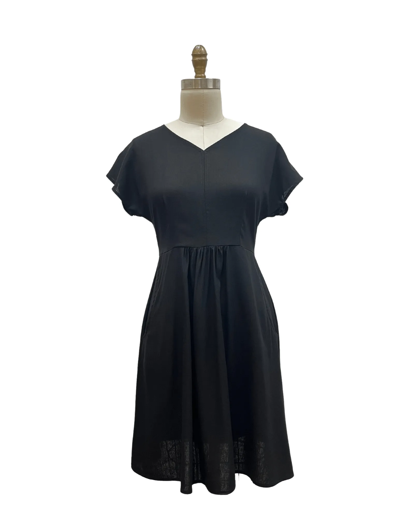 Dolman Dress in Black Linen Elegant Simplicity spring fresh