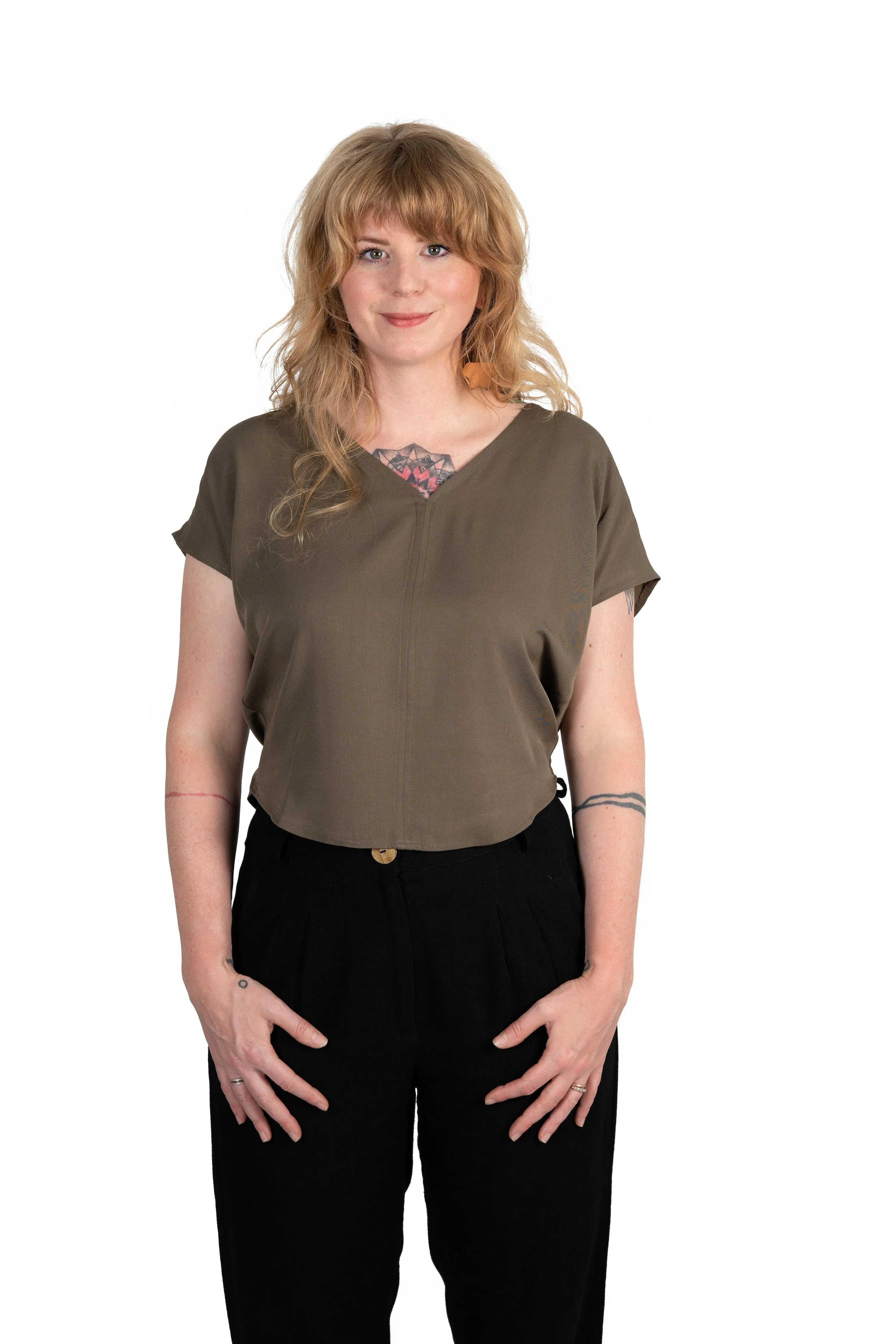Lightweight Design NonToxic Certification Dolman top in Olive Rayon Twill