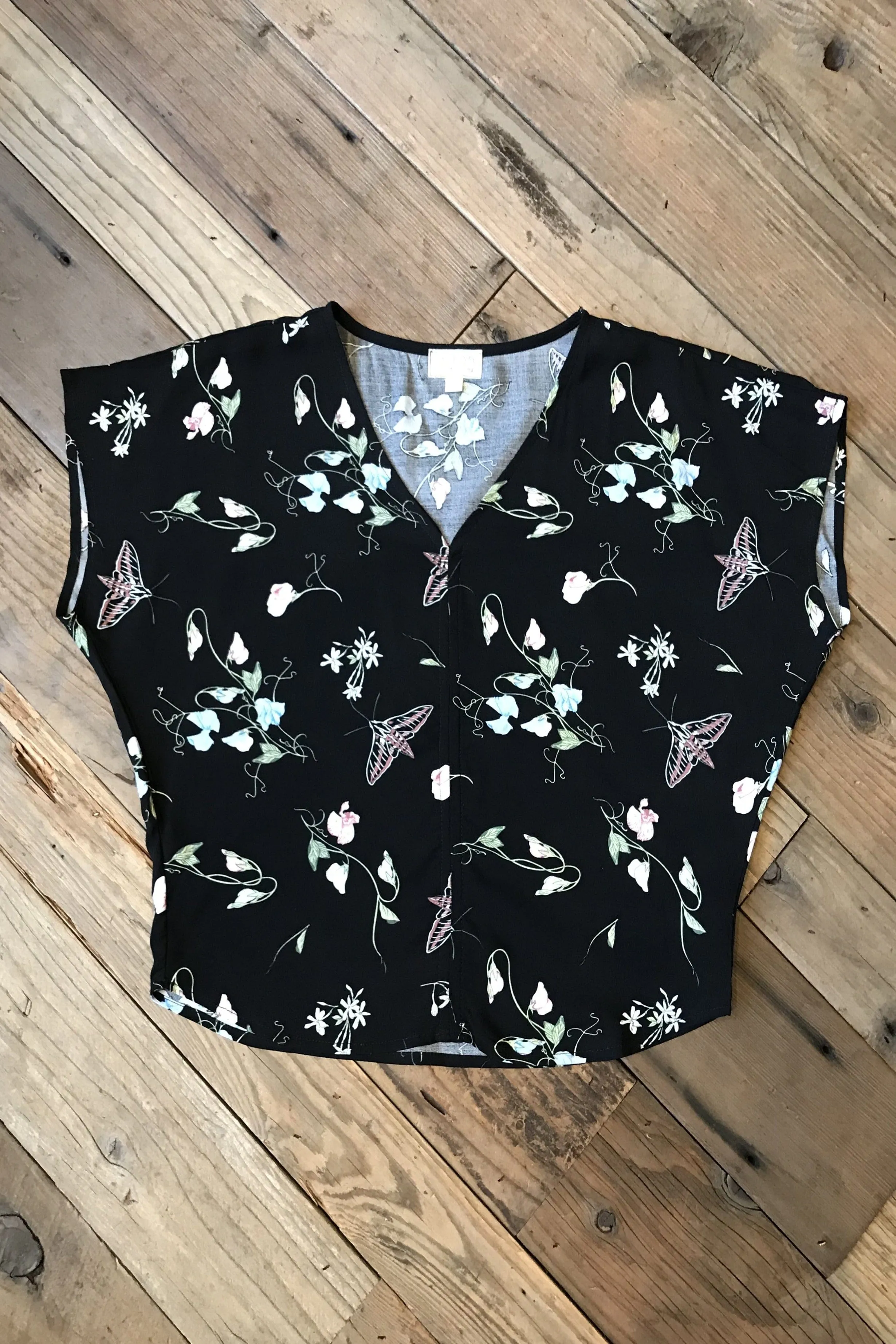 Dolman Top in Sweet Pea LaserCutVents NeutralPalette