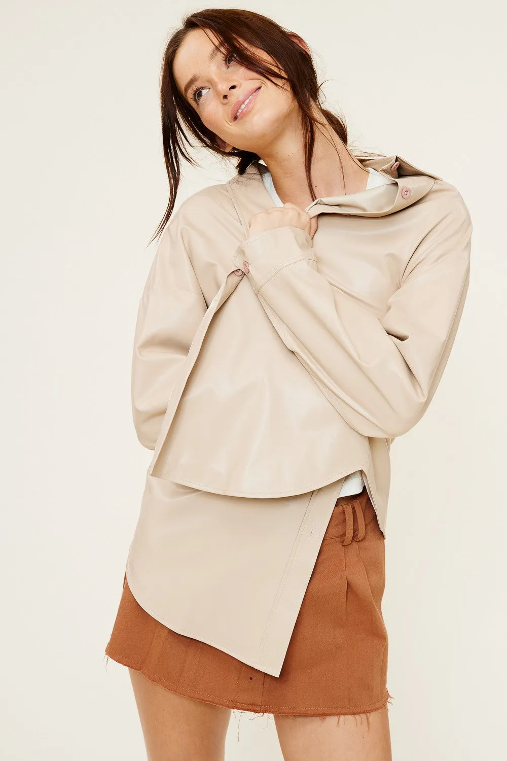 Quinn Leather Shacket - Beige Compact Packable