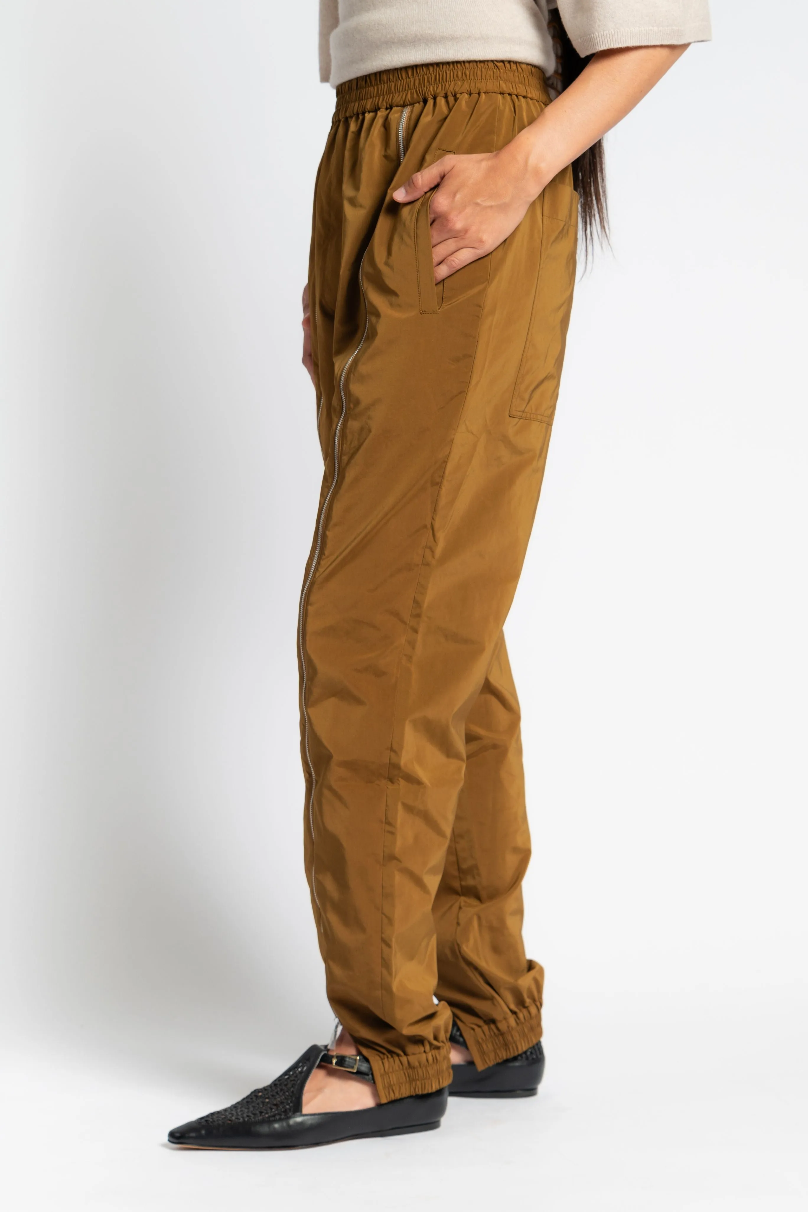 Nylon Zipper Jogger Plus-size option