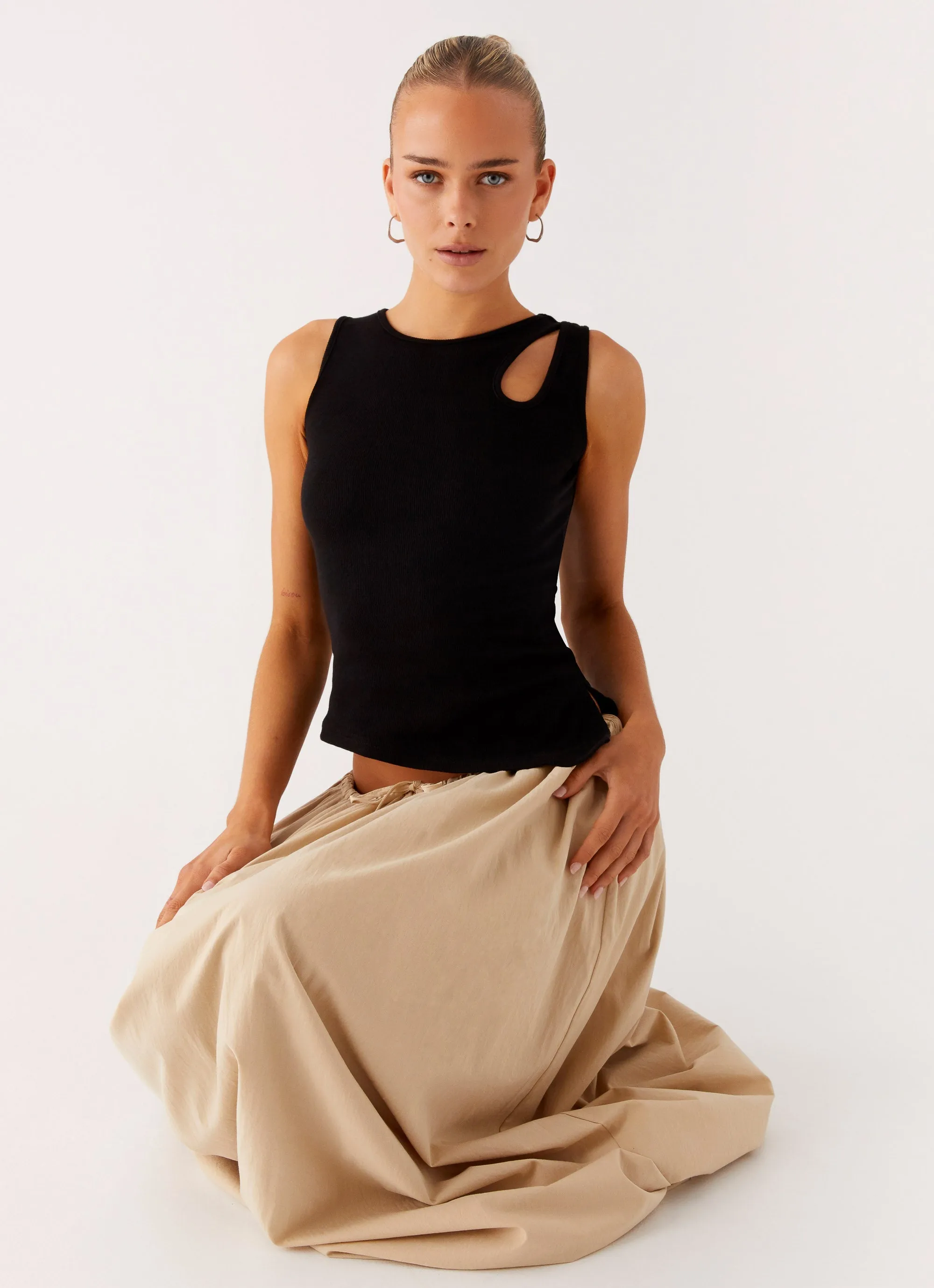 Active Design Zayne Tank Top - Black