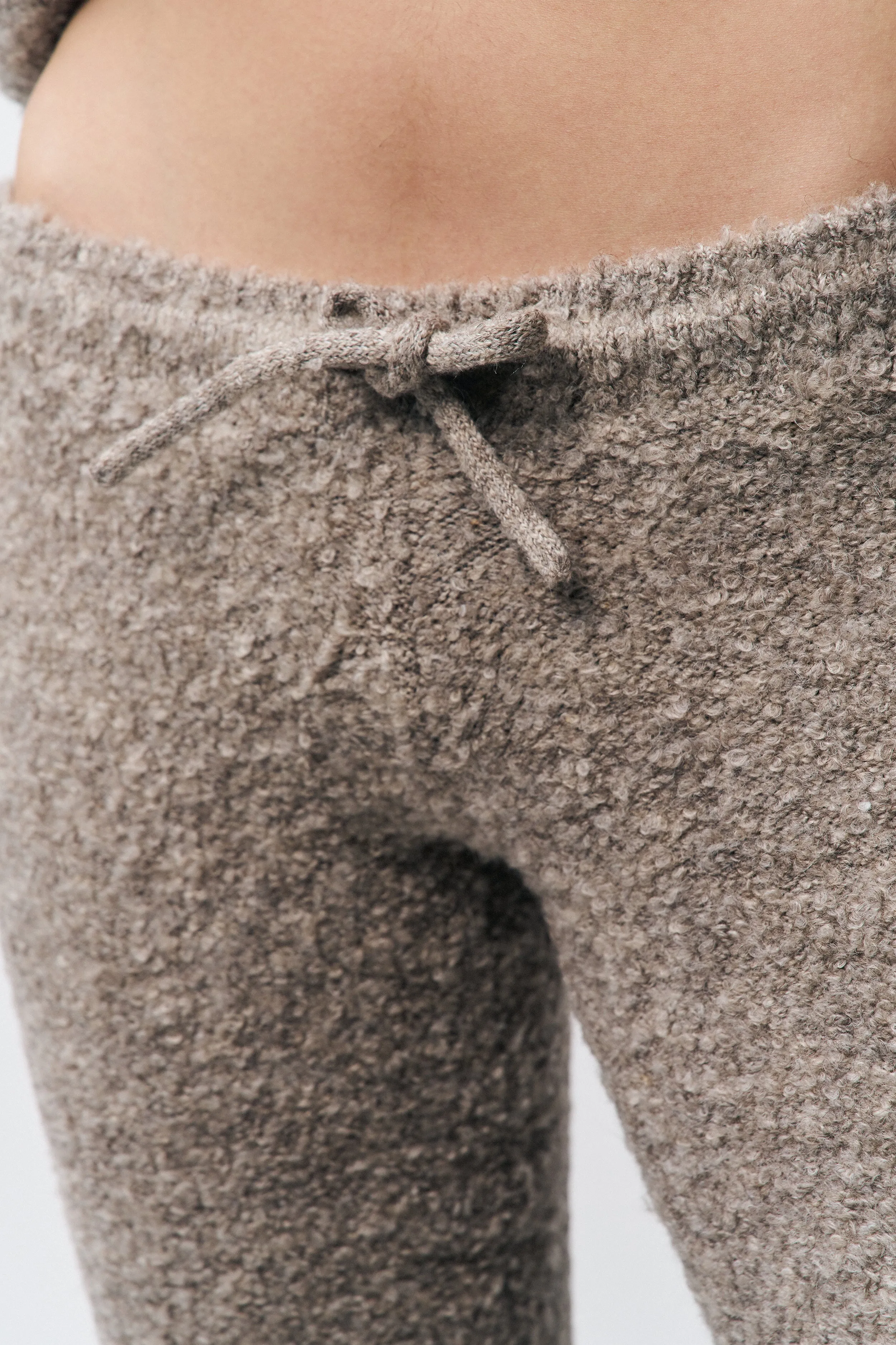 MultiPocket Snag Resistant Fabric Peyton Pant