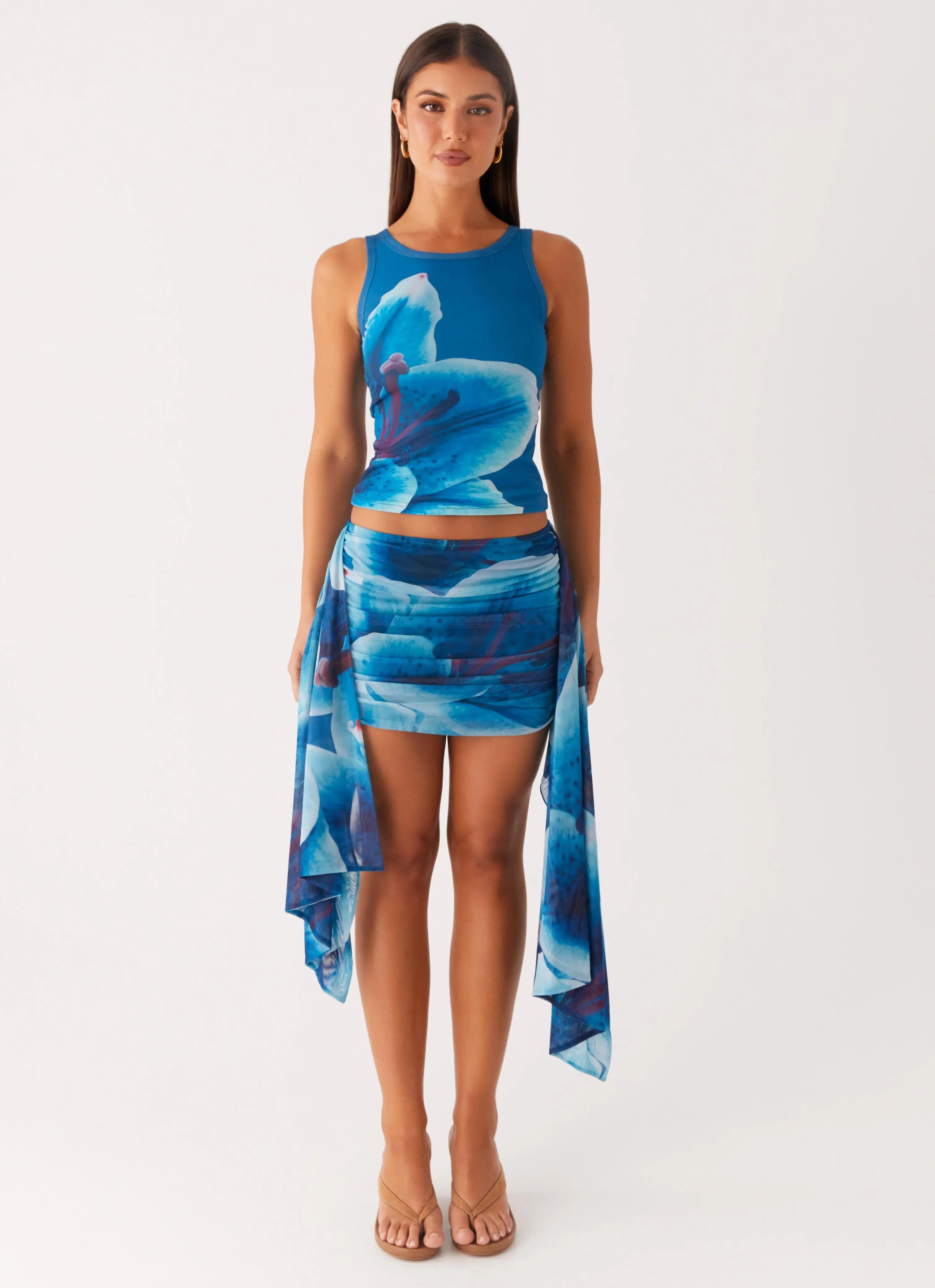 Edera Tank - Turquoise Floral Multi Directional Mobility Ventilated Panels