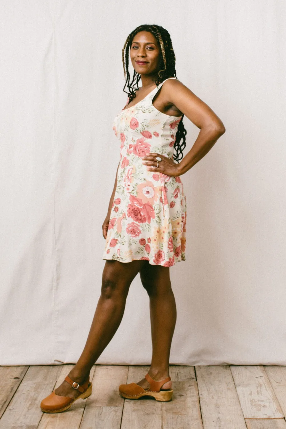 Delana Dress in Peach Floral Sophisticated Appeal Vibe Choice