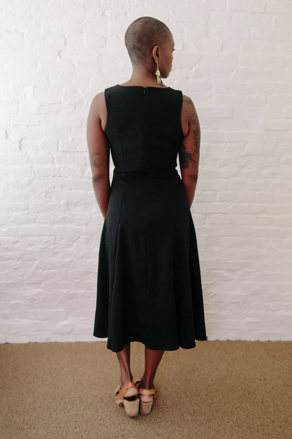 Spring Vibe Lori Dress in Black Linen