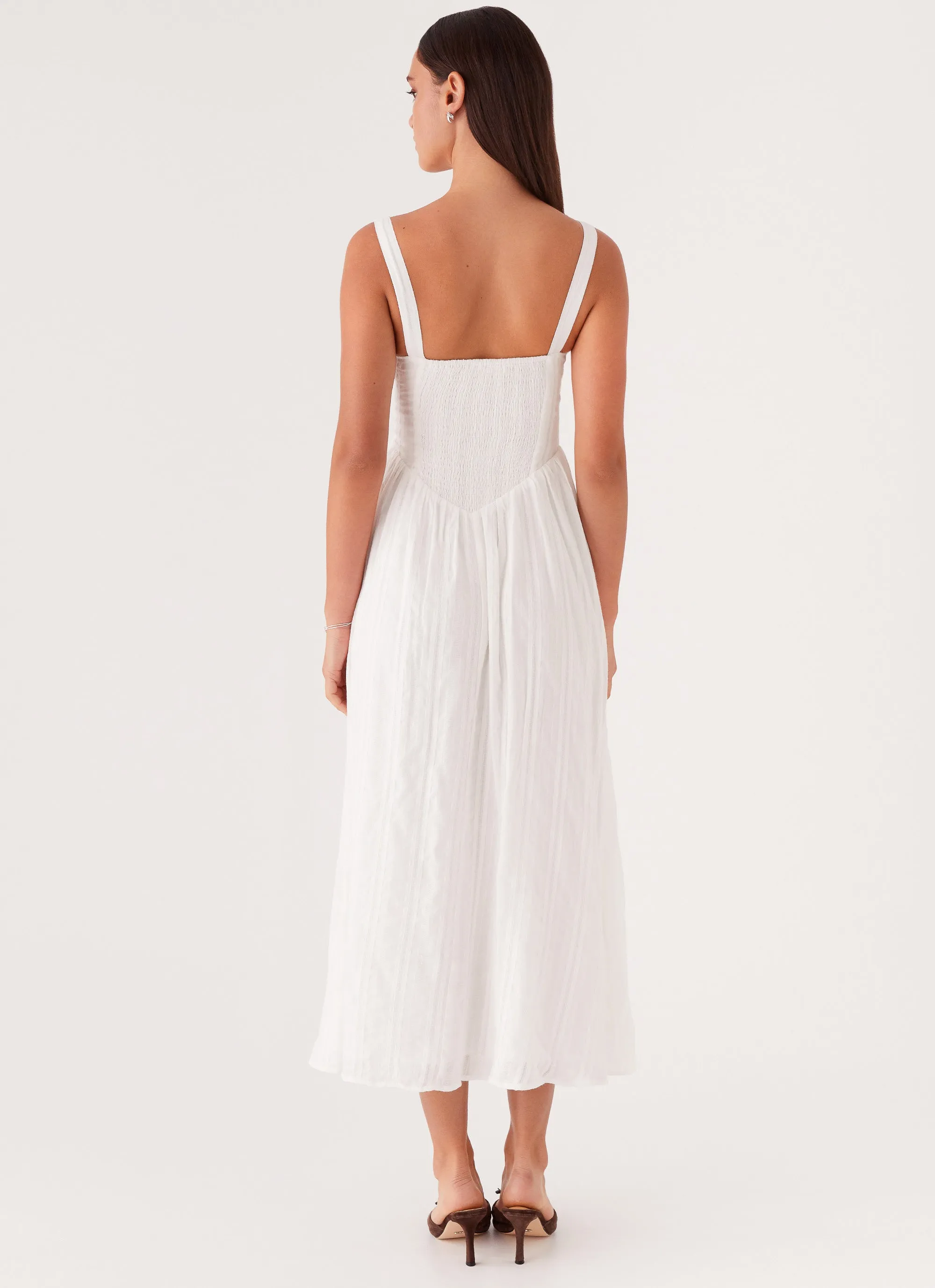 Feminine Vibe Pascuelle Midi Dress - White