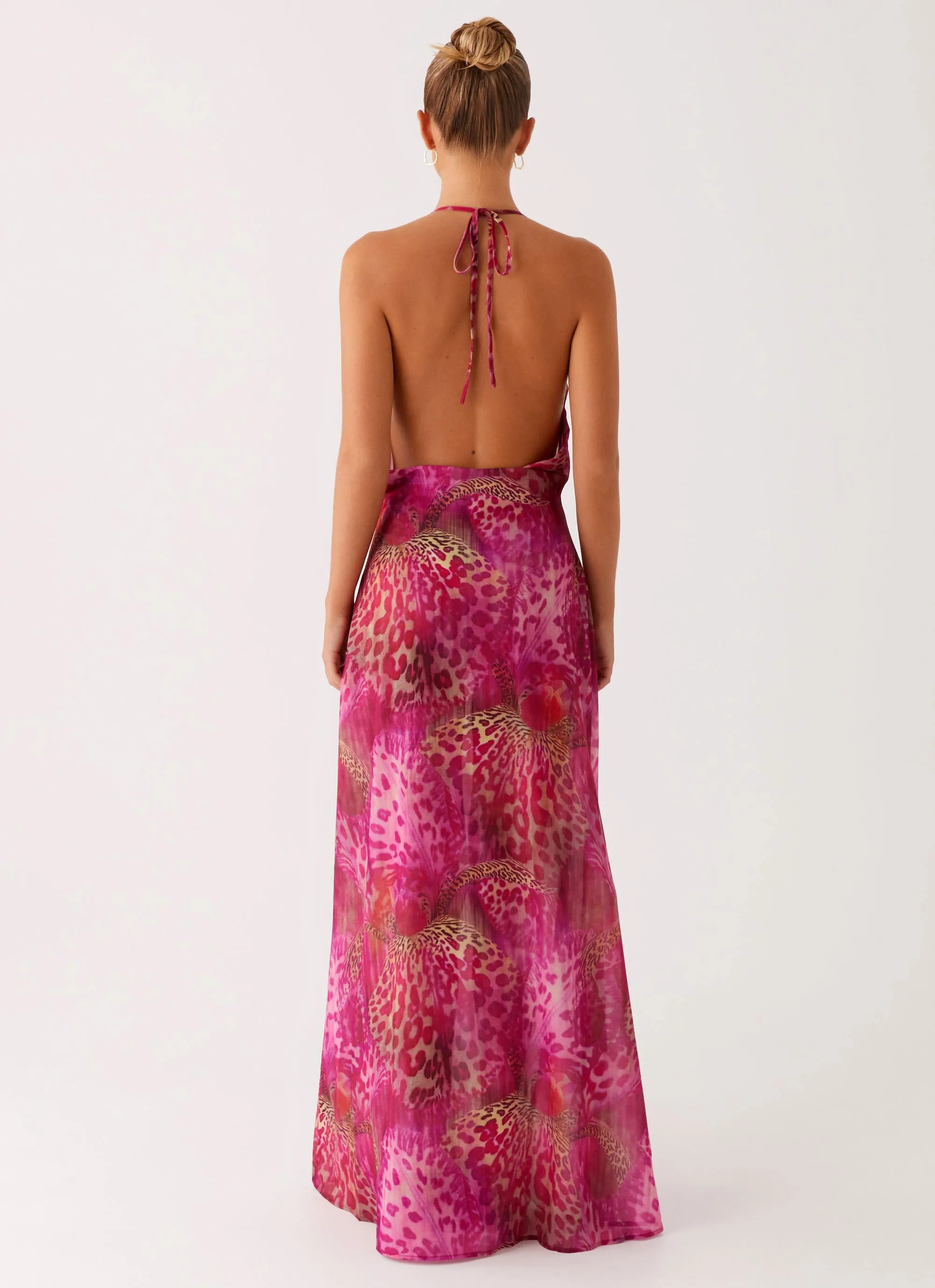 Fashion Essential Evening Chic Fantasy Maxi Dress - Lavender Lagoon