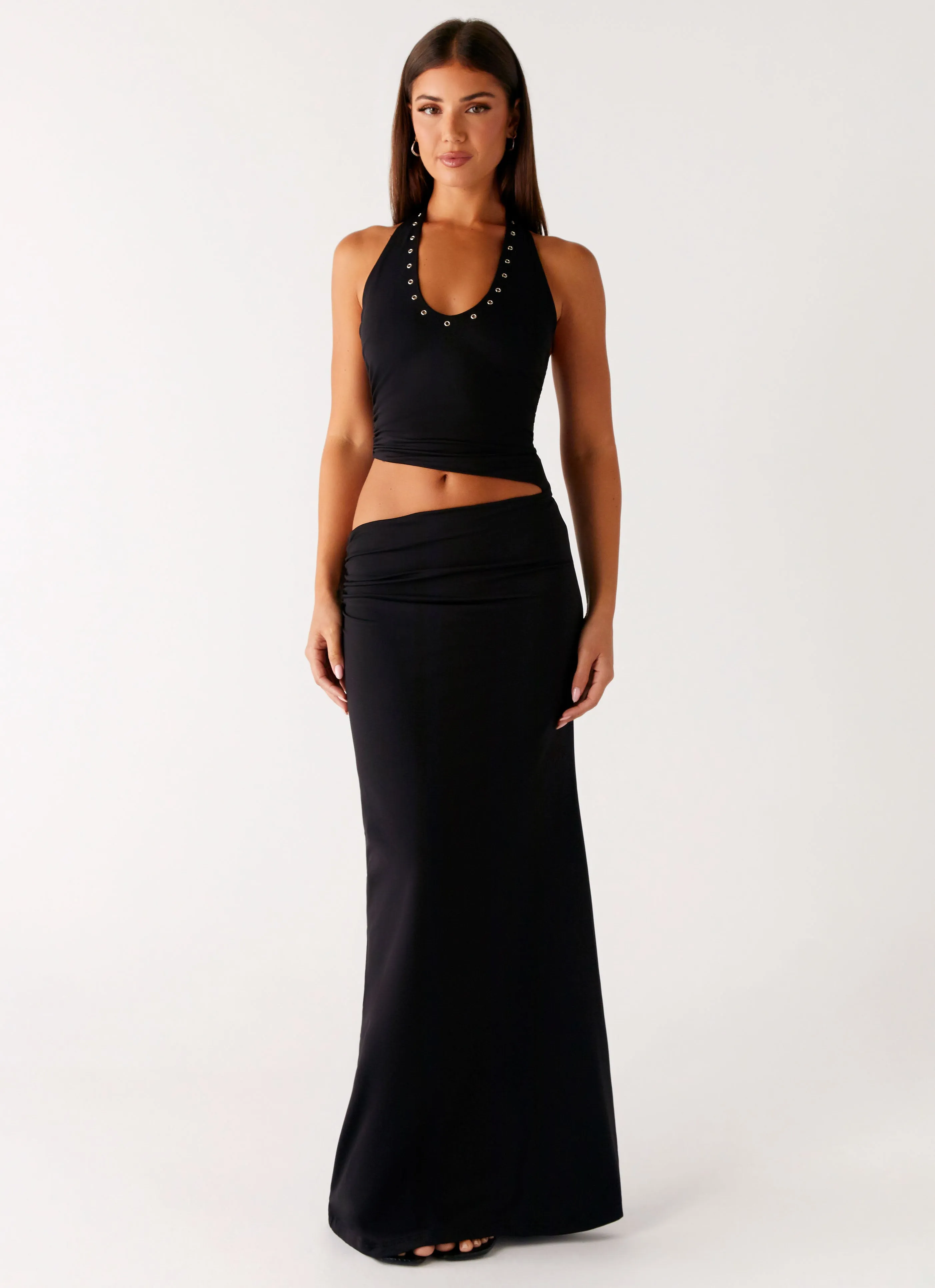 Chella Maxi Dress - Black Timeless Beauty Modern Design