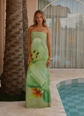 Modern Aesthetic Poised Vibe Darcy Maxi Dress - Green Floral