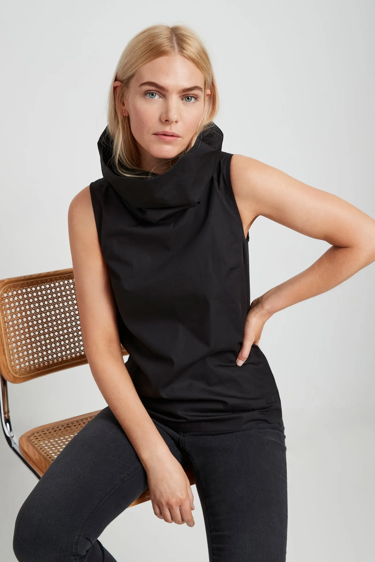 HeavyweightThermal QuickDry Textile Marcy Sleeveless Top