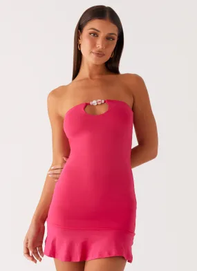 Effortless Vibe Fluid Shape Hurts Like Hell Strapless Mini Dress - Fuchsia