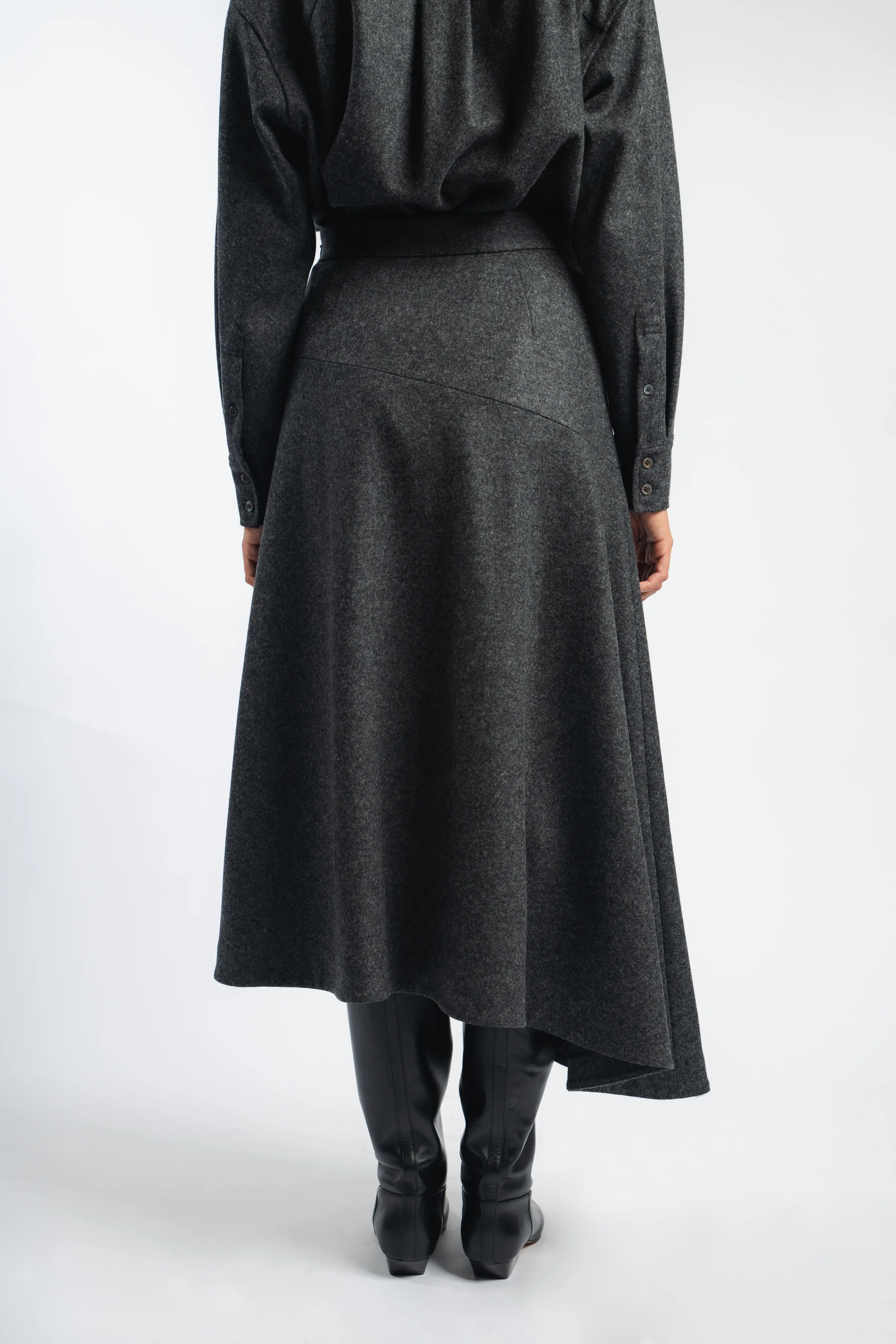 Cozy Outfit Draped Skirt in Gray