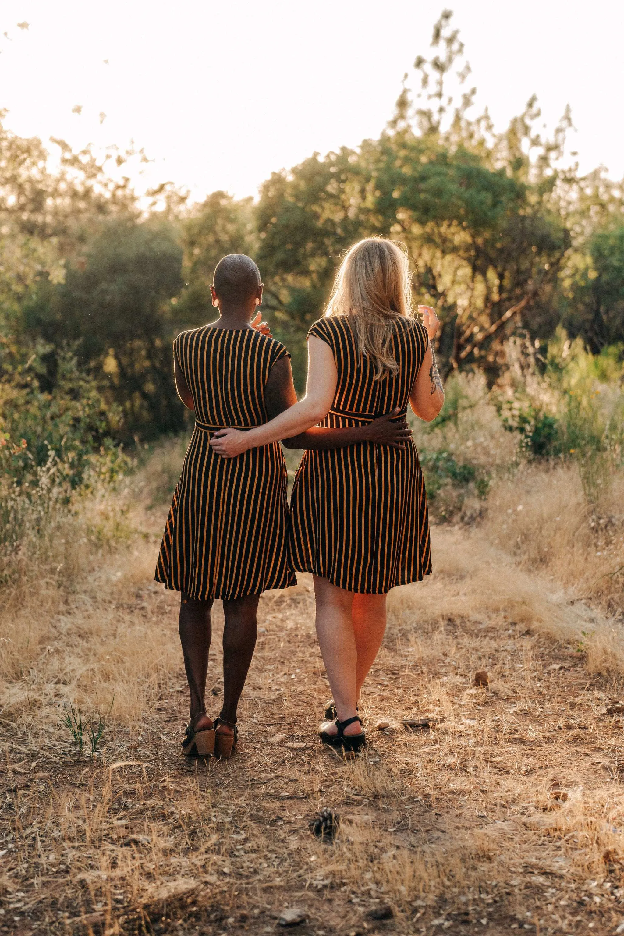 Joy Glow Loose Fit Spicy Xena 2.0 in Gold Stripe