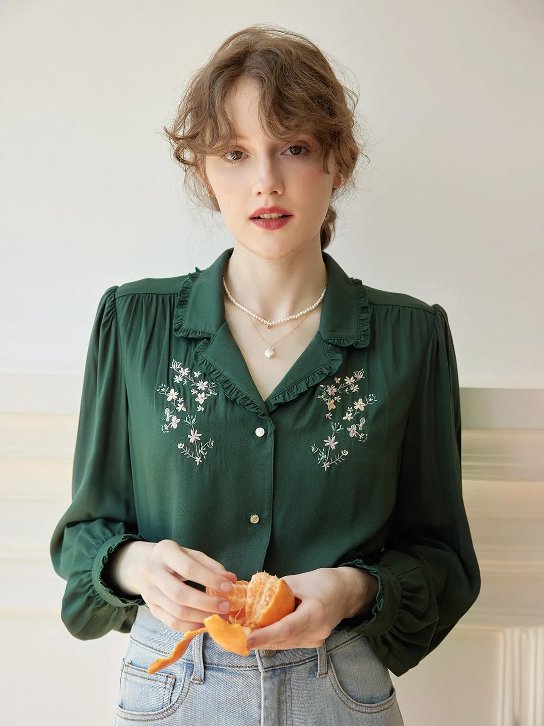 QuickDry Texture Lightweight Material ??Final Sale??Convallaria Floral Embroidered Green Puff Top