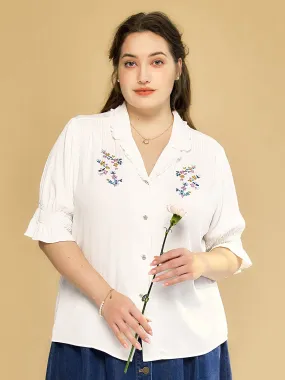 NonIrritating Seams Flatlock Seam Technology ??Final Sale??Plus Size Alicia Floral Embroidery V-Neck Blouse