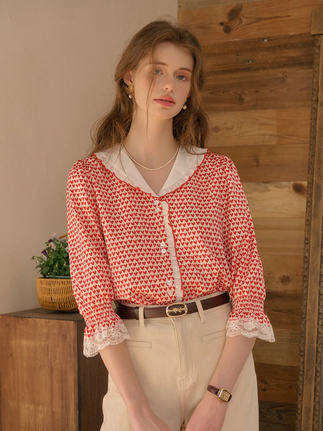 ??Final Sale??Yoyo V-Neck Heartcore Blouse AntiStaticTreatment