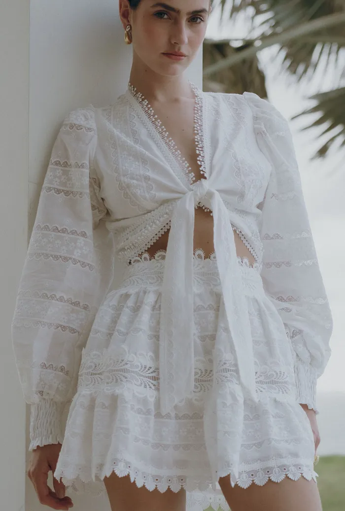 FIRA SKIRT WHITE Anti Bacterial Treatment