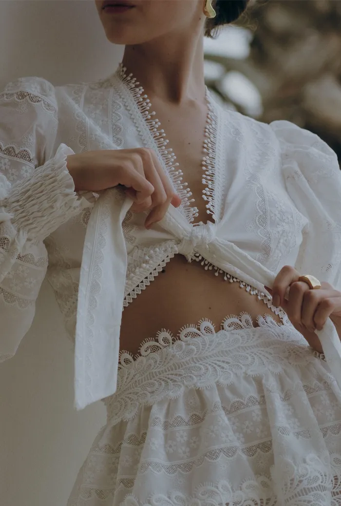 Sleek Design FIRA SKIRT WHITE