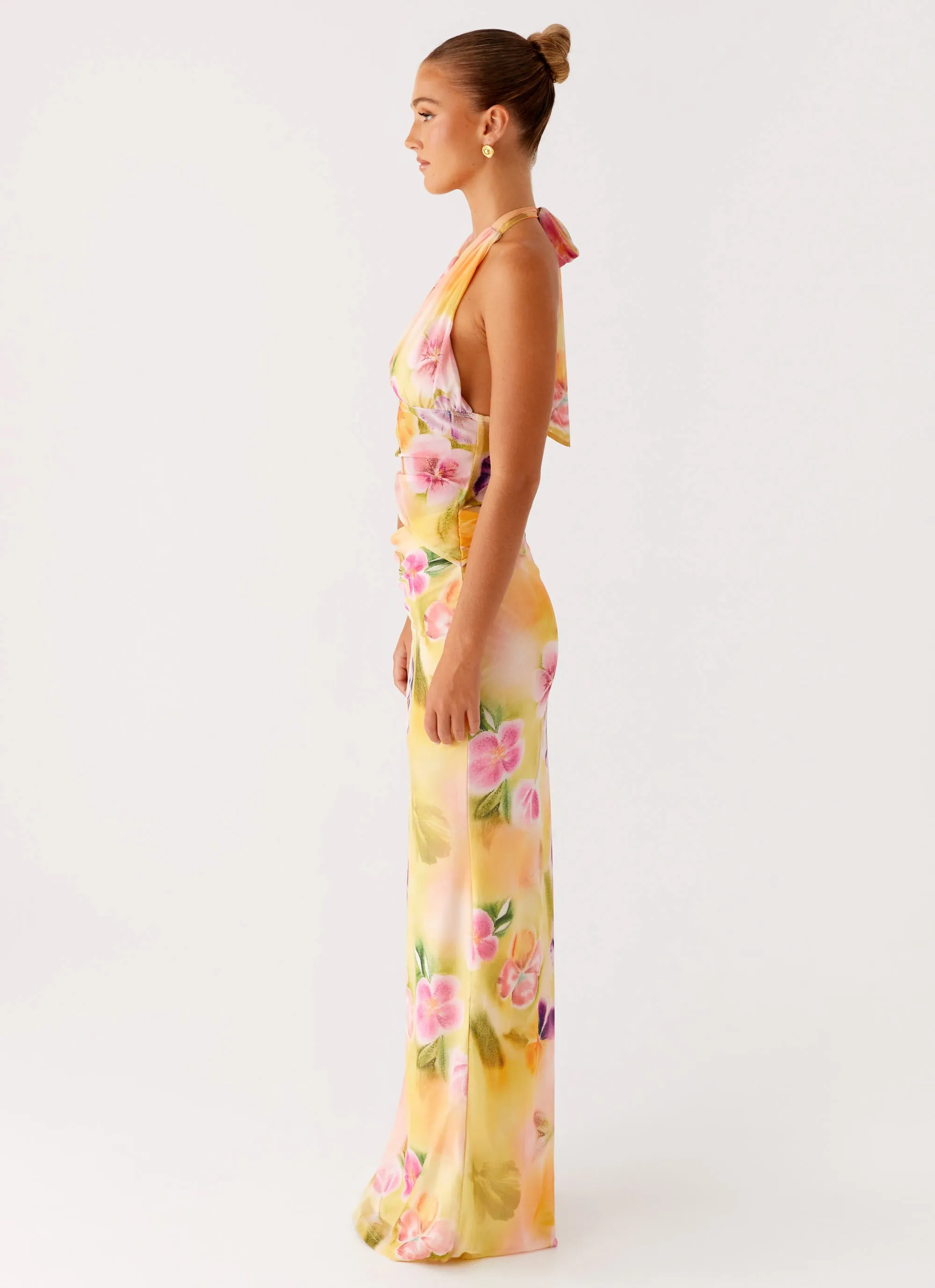 Main Act Halter Maxi Dress - Sunburst Floral Street Motion Calm Touch