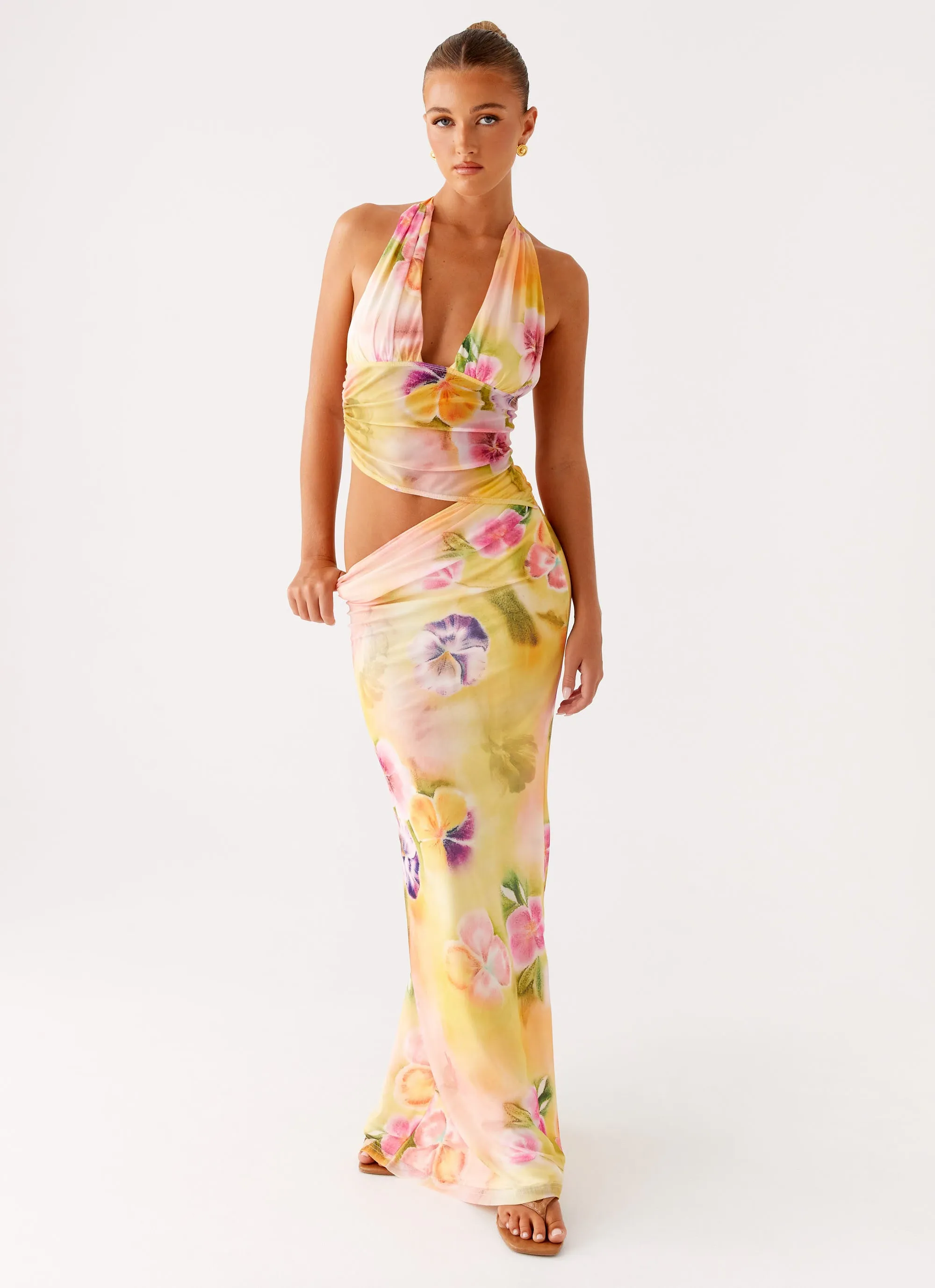 Fit for All Seasons Main Act Halter Maxi Dress - Sunburst Floral