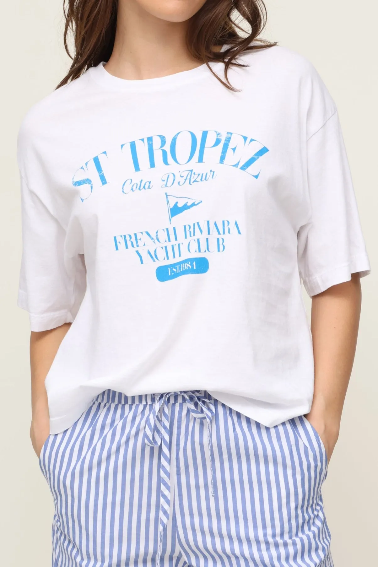 Classic Crewneck Design Hidden Zipper Pocket St Tropez Boyfriend Tee