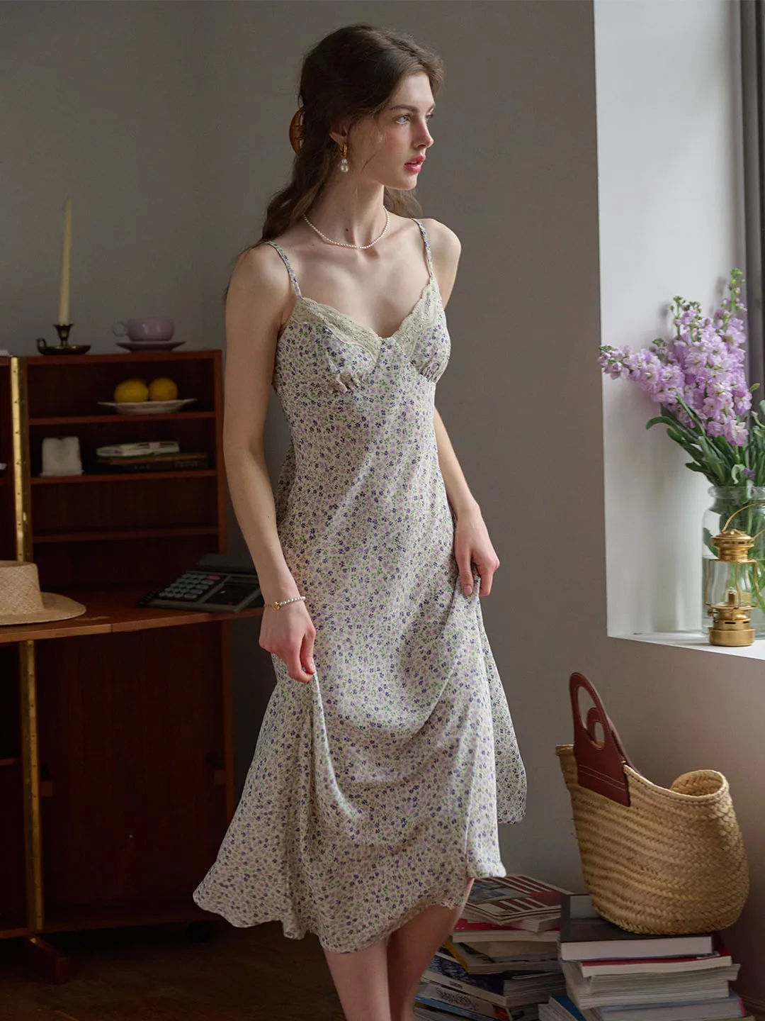 Chic and Elegant Juliana Lace Patchwork V-neck Floral Suspender Dress-Apricot