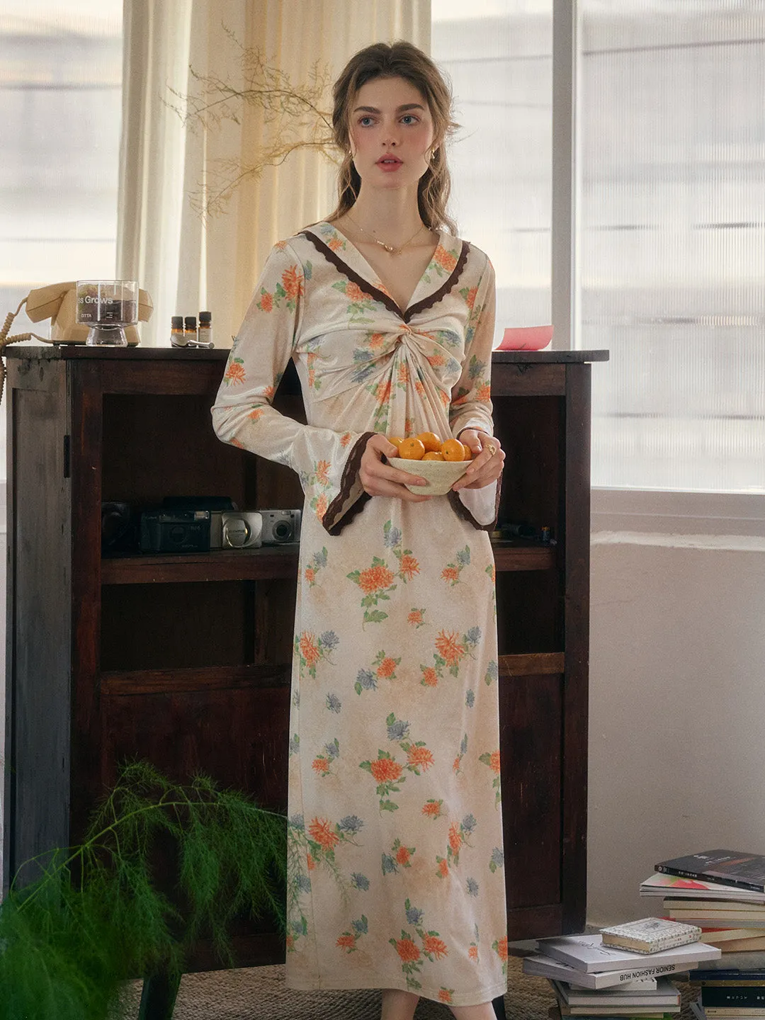 Happy Glow Bright Vibe Odessa V-Neck Floral Dress