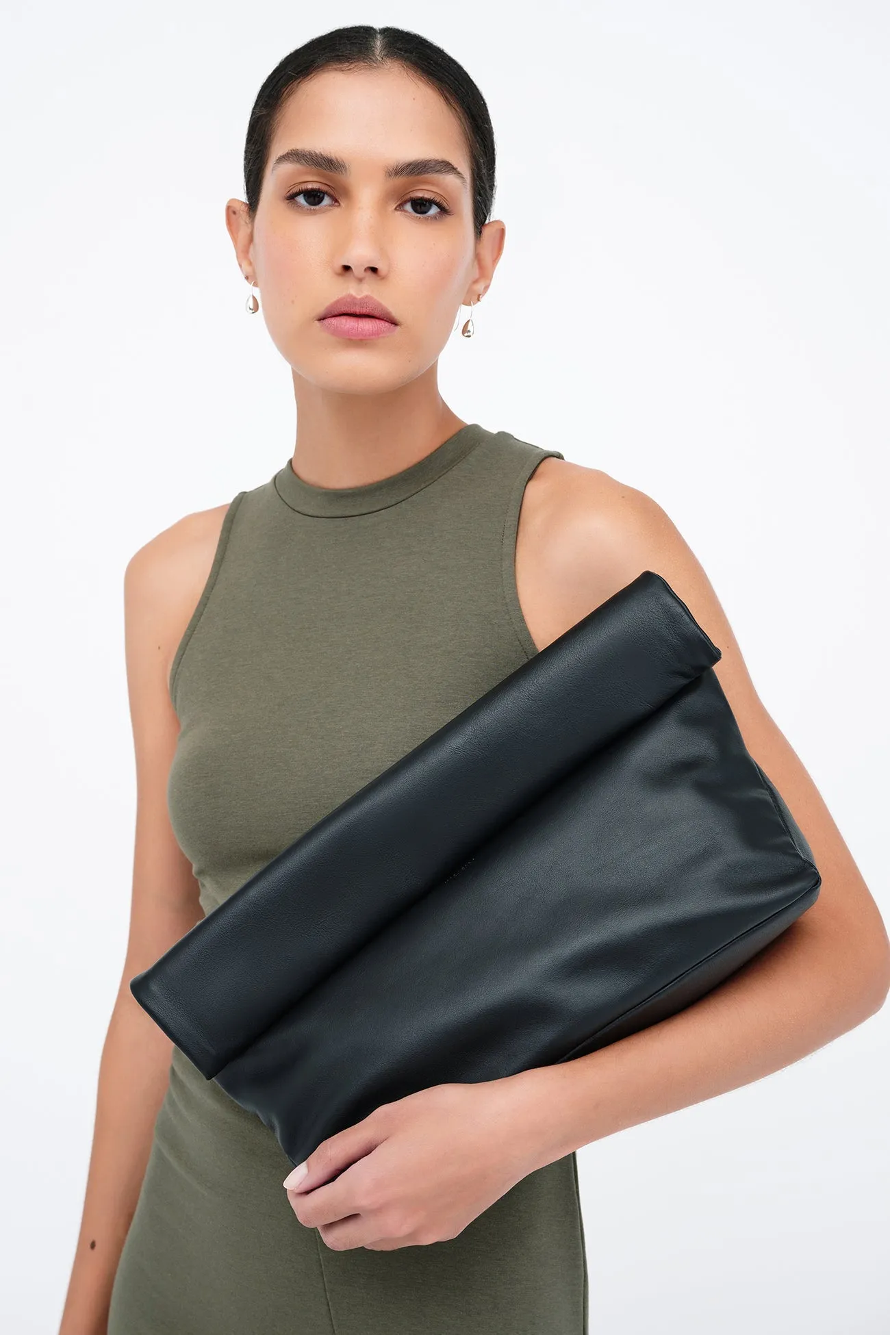 Flora Clutch DurableWeave QuickDry Performance