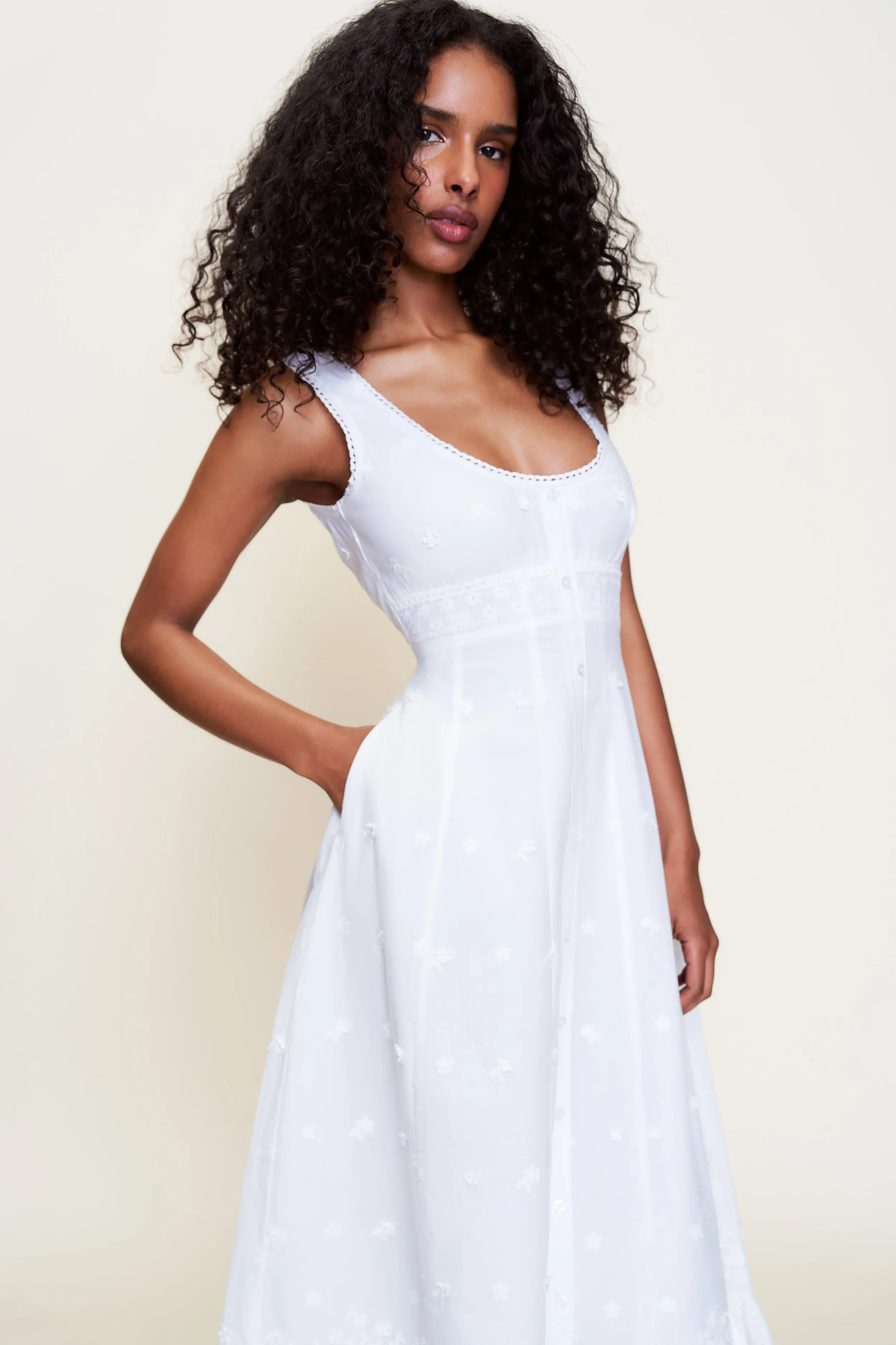 Florrie Eyelet Dress Japan Line Bare Glow