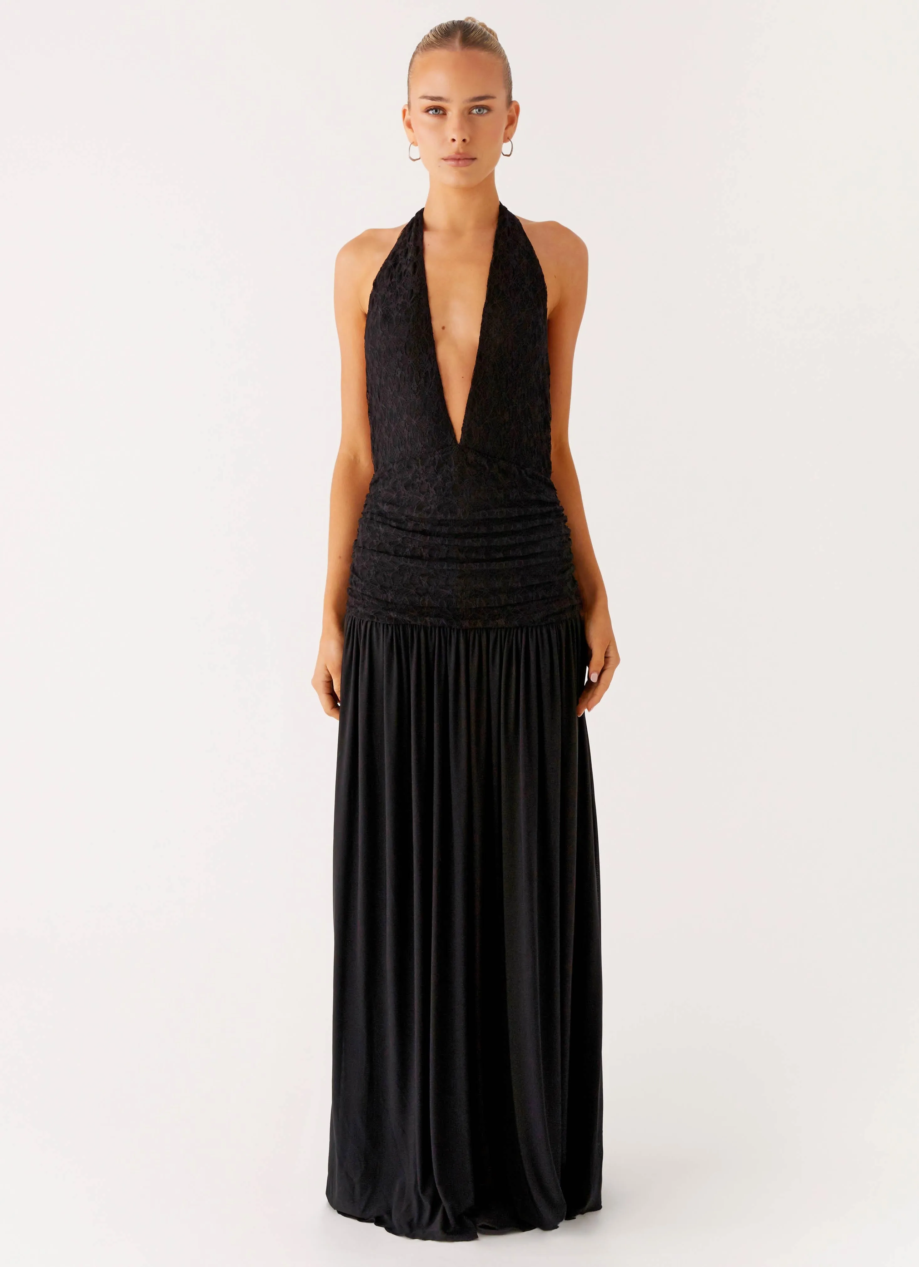 Urban Casual Full Attention Maxi Dress - Black