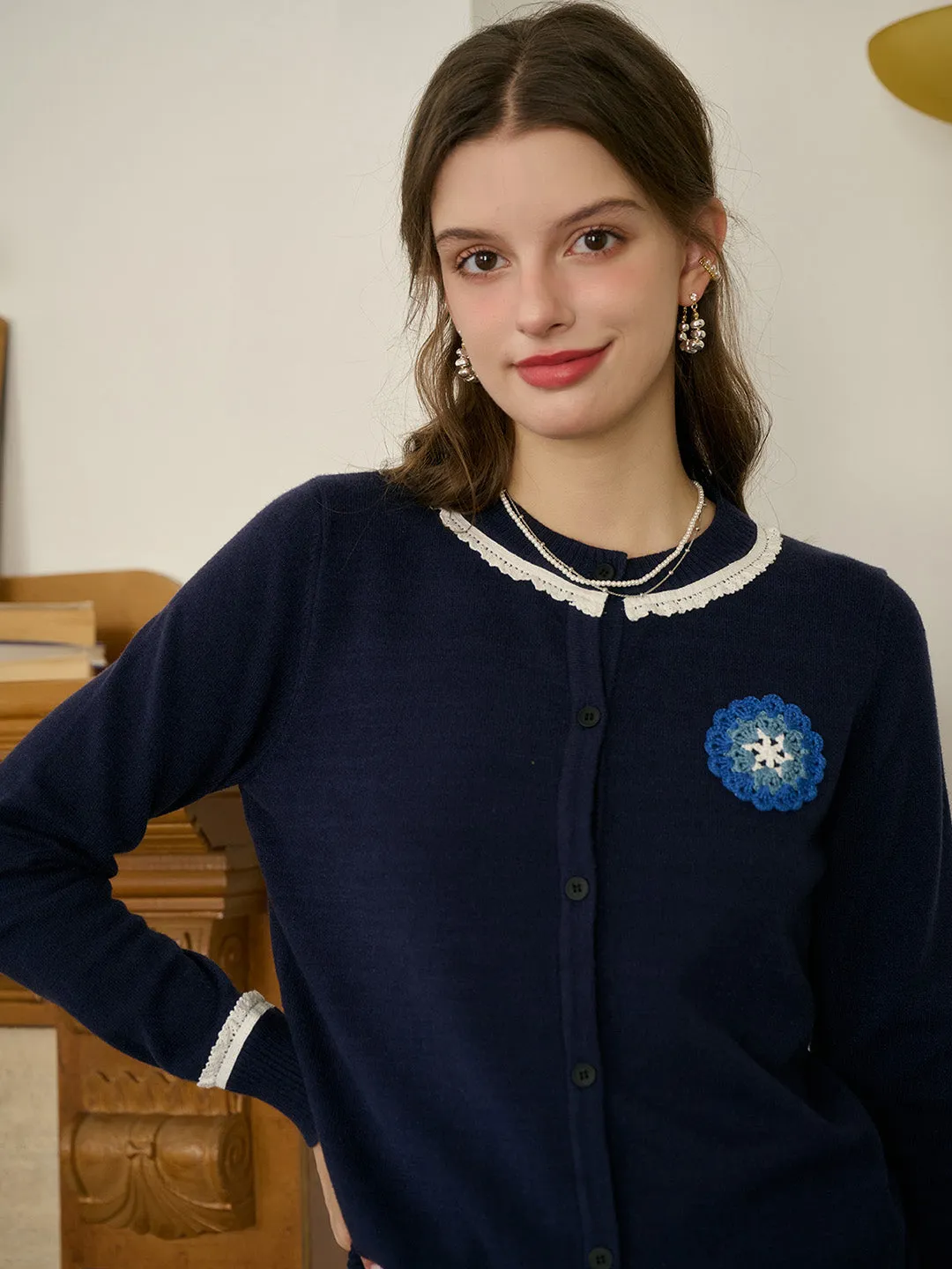 ??Final Sale??Faye Women's Embroidered Color-Block Round Neck Cardigan All-Purpose Lightweight Jacket