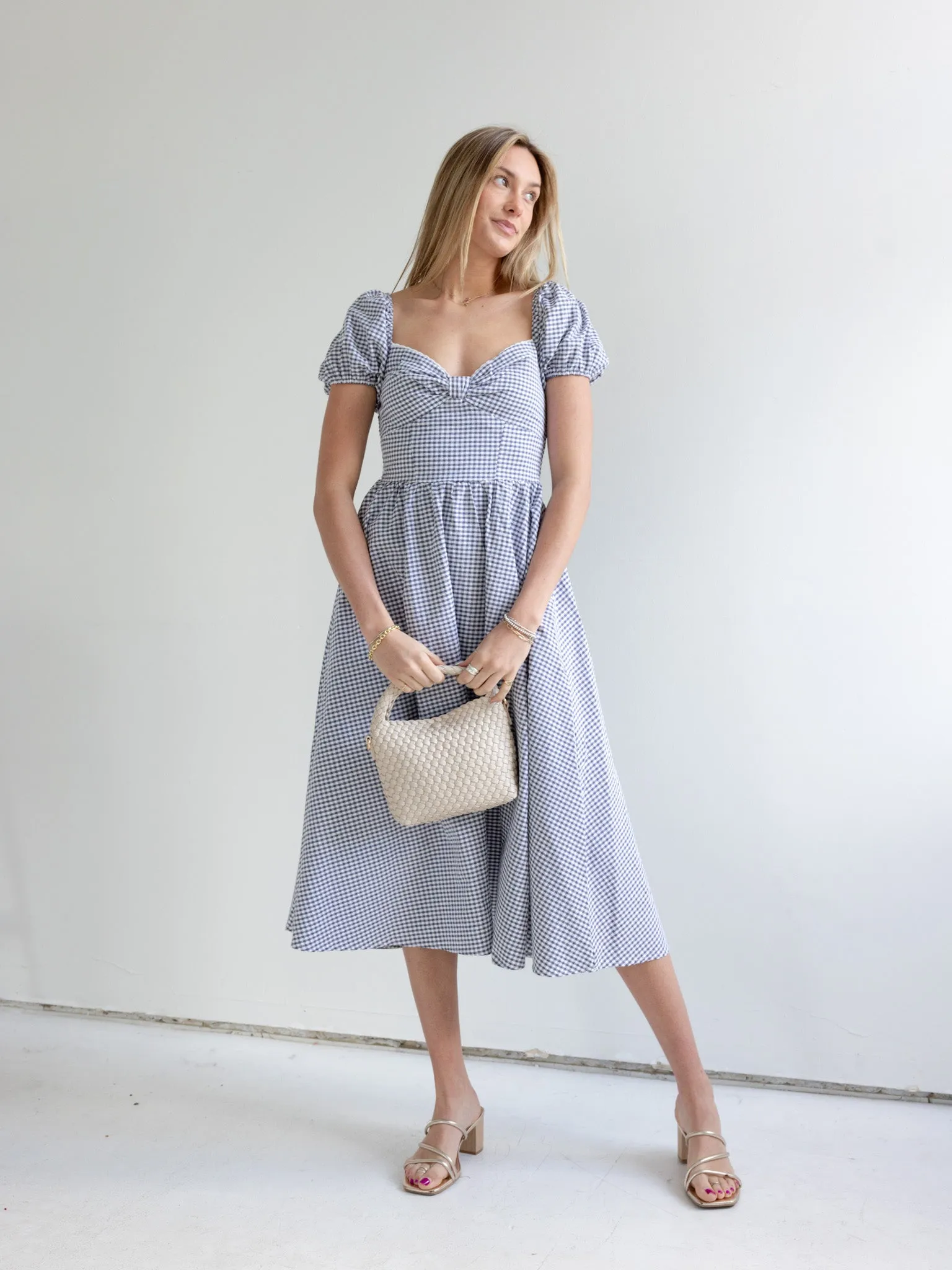 Gingham Sweetheart Dress Modern Motion Relaxed Design