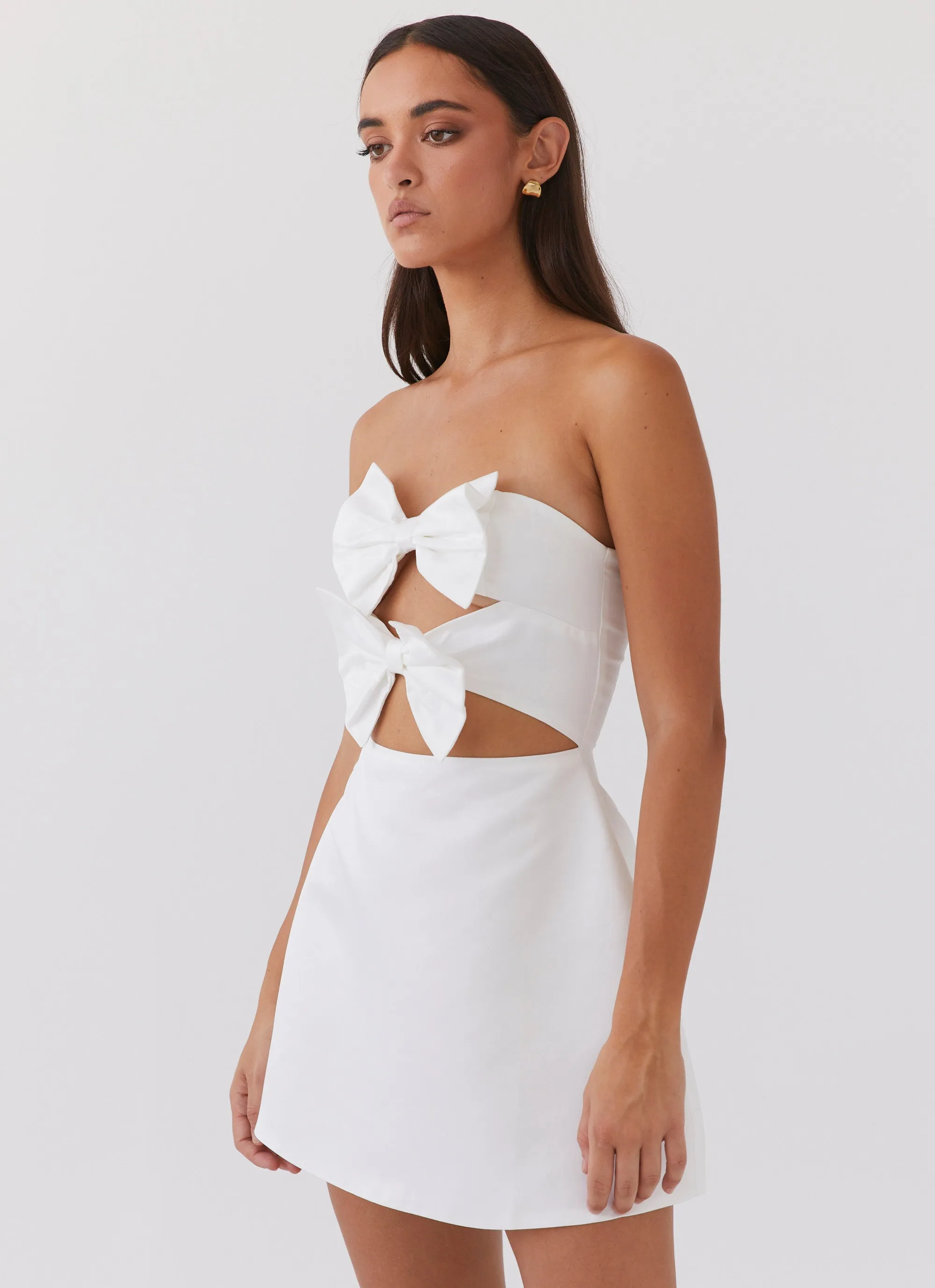 Girl Crush Bow Mini Dress - White Minimalist Chic