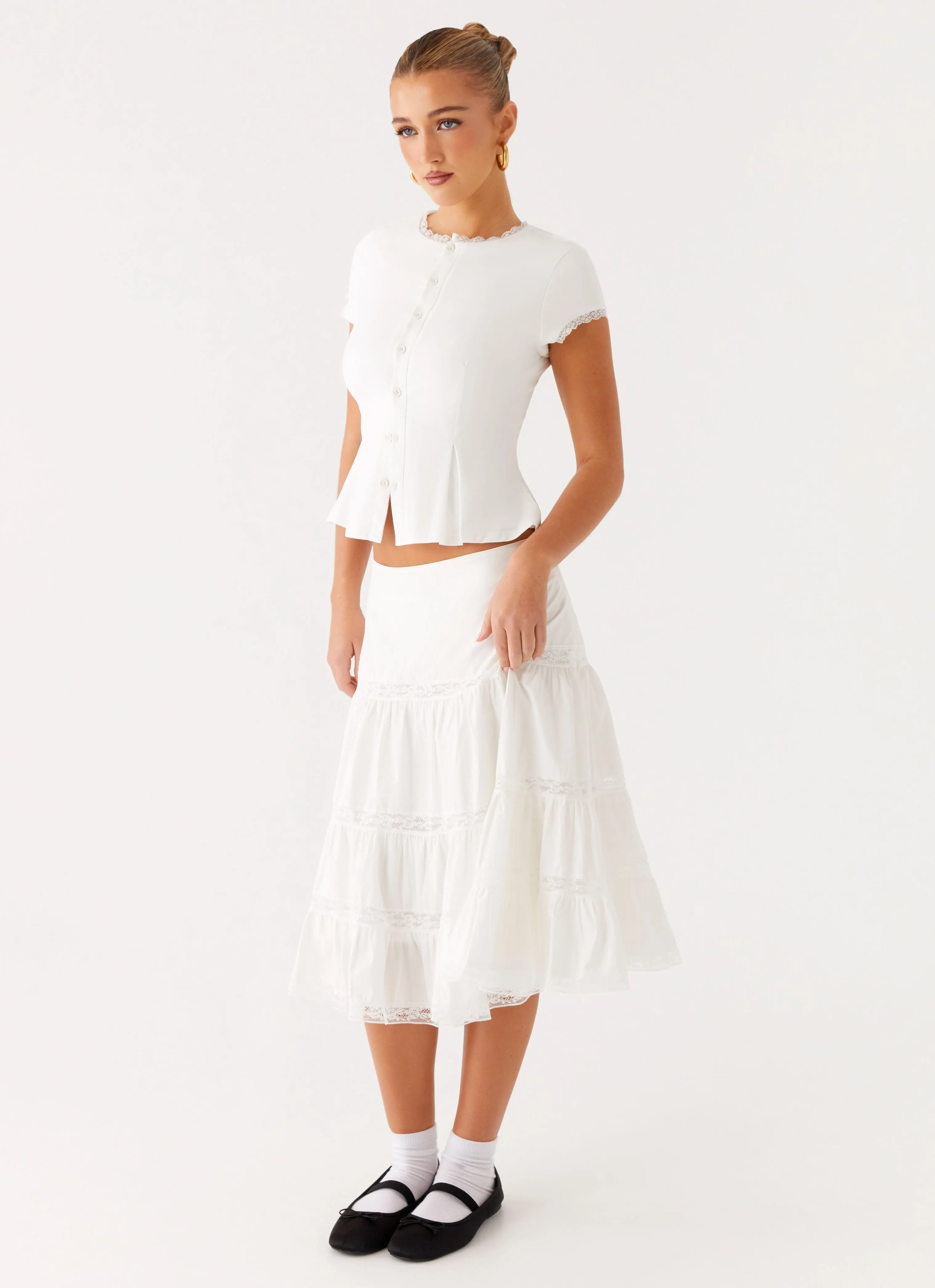 Full Circle Outfit Mood Good Vibes Midi Skirt - White