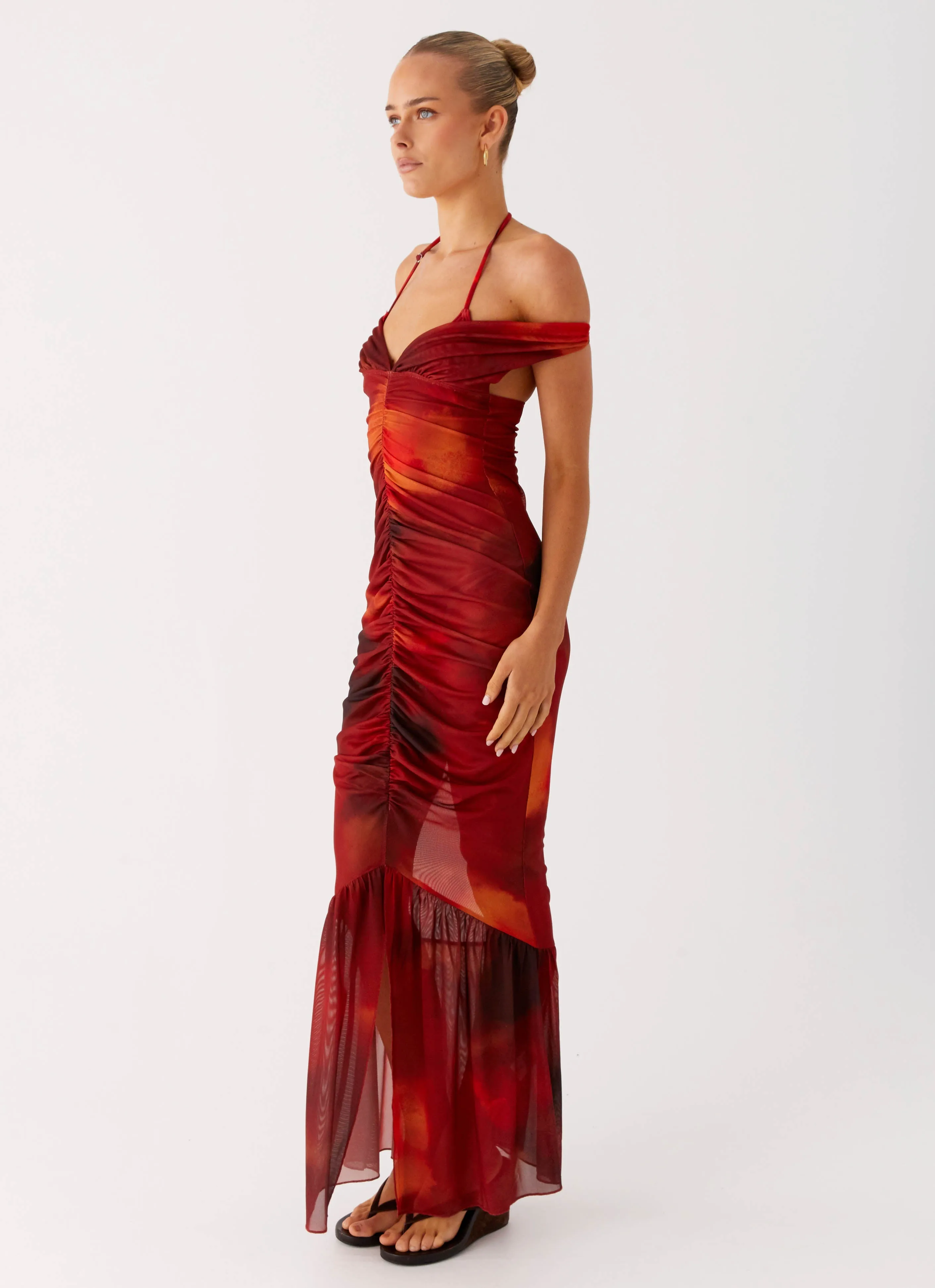 Love Me Not Maxi Dress - Scarlet Blur Invisible-Zip Balloon-Sleeve