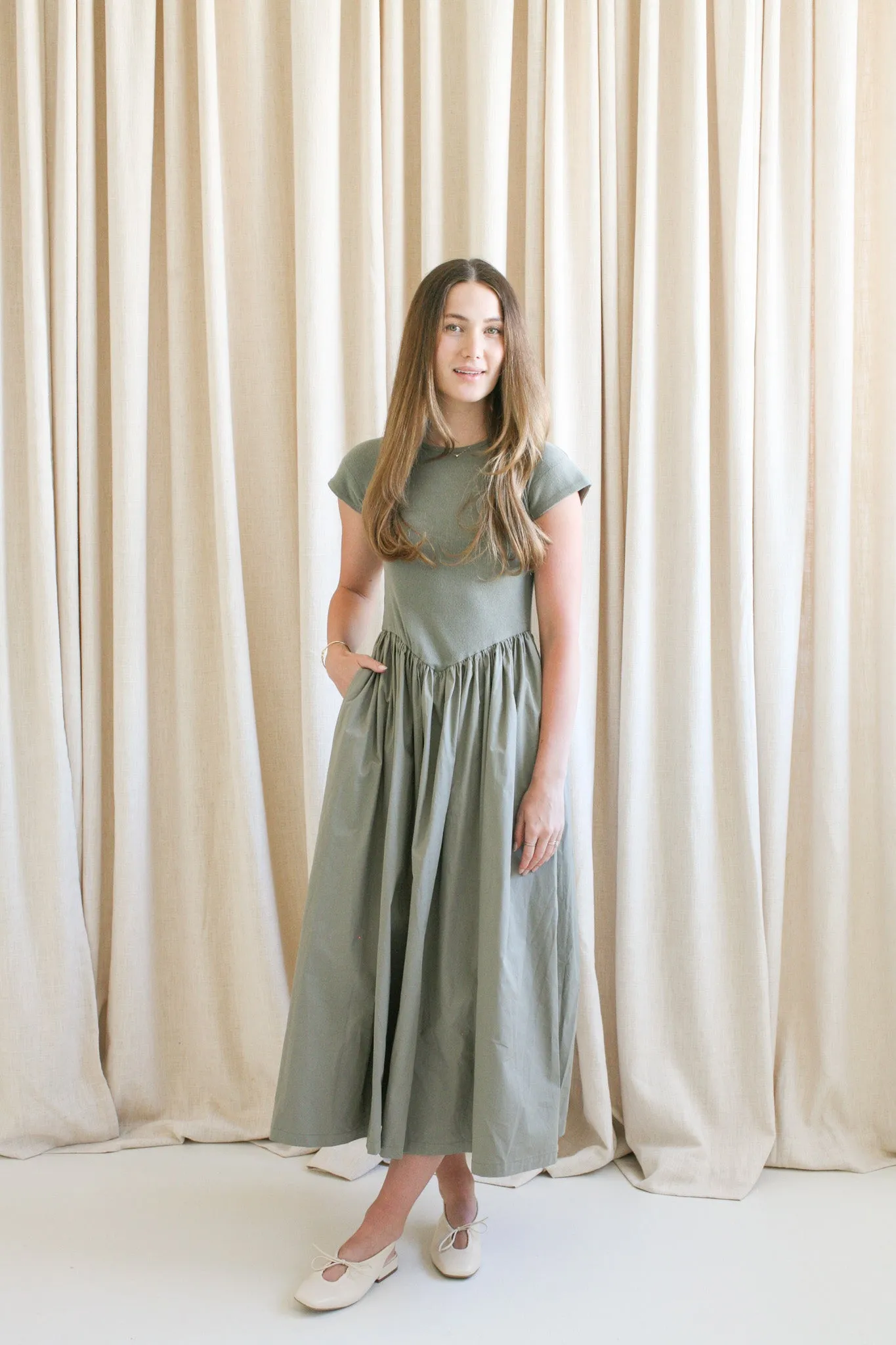 Chic Silhouette Wrap Glow Hannah Poplin Midi Dress