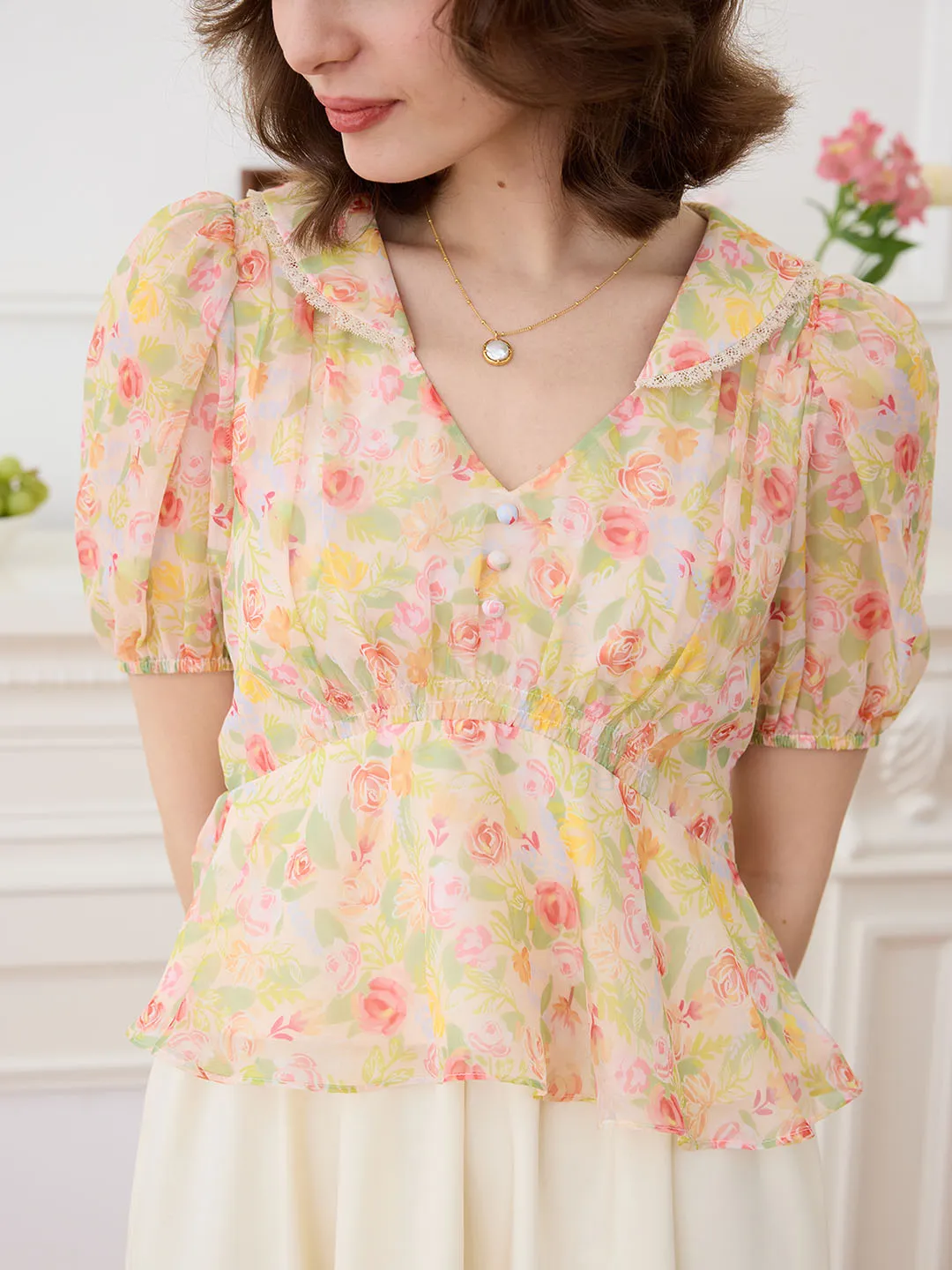 Easy Care Material ??Final Sale??Aliza Chiffon V-neck Puff Sleeve Blouse