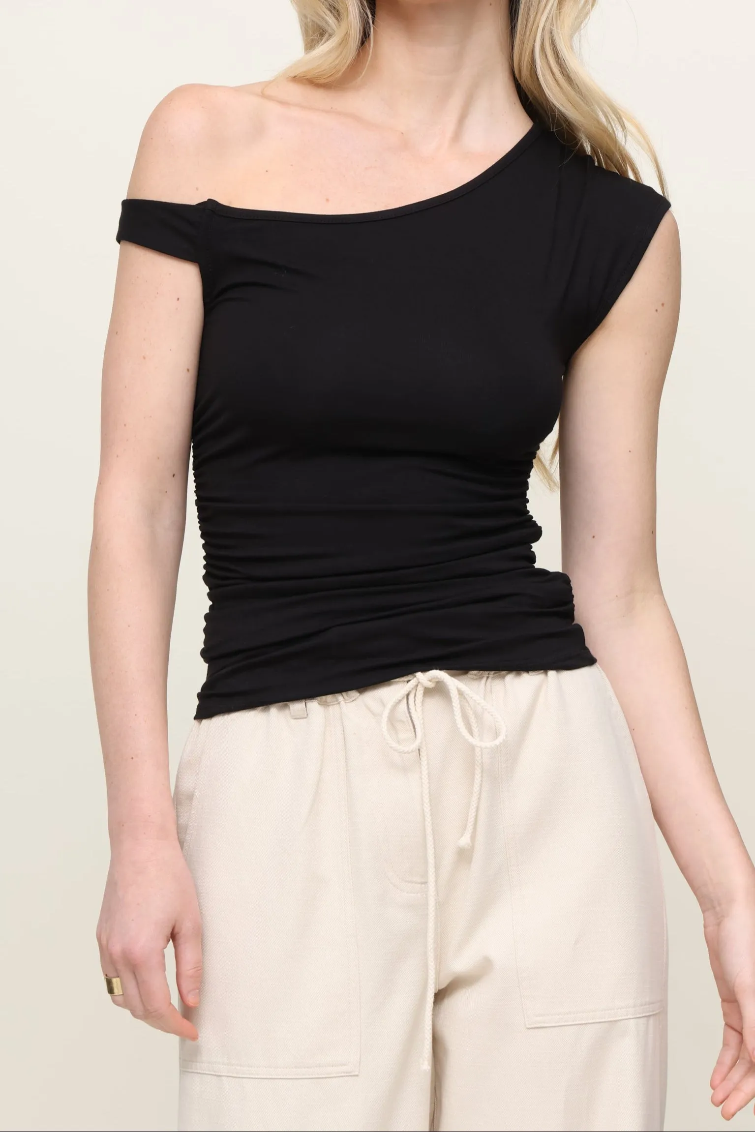 Hypoallergenic Inner Layer AbrasionResistant Finish Change It Up Top