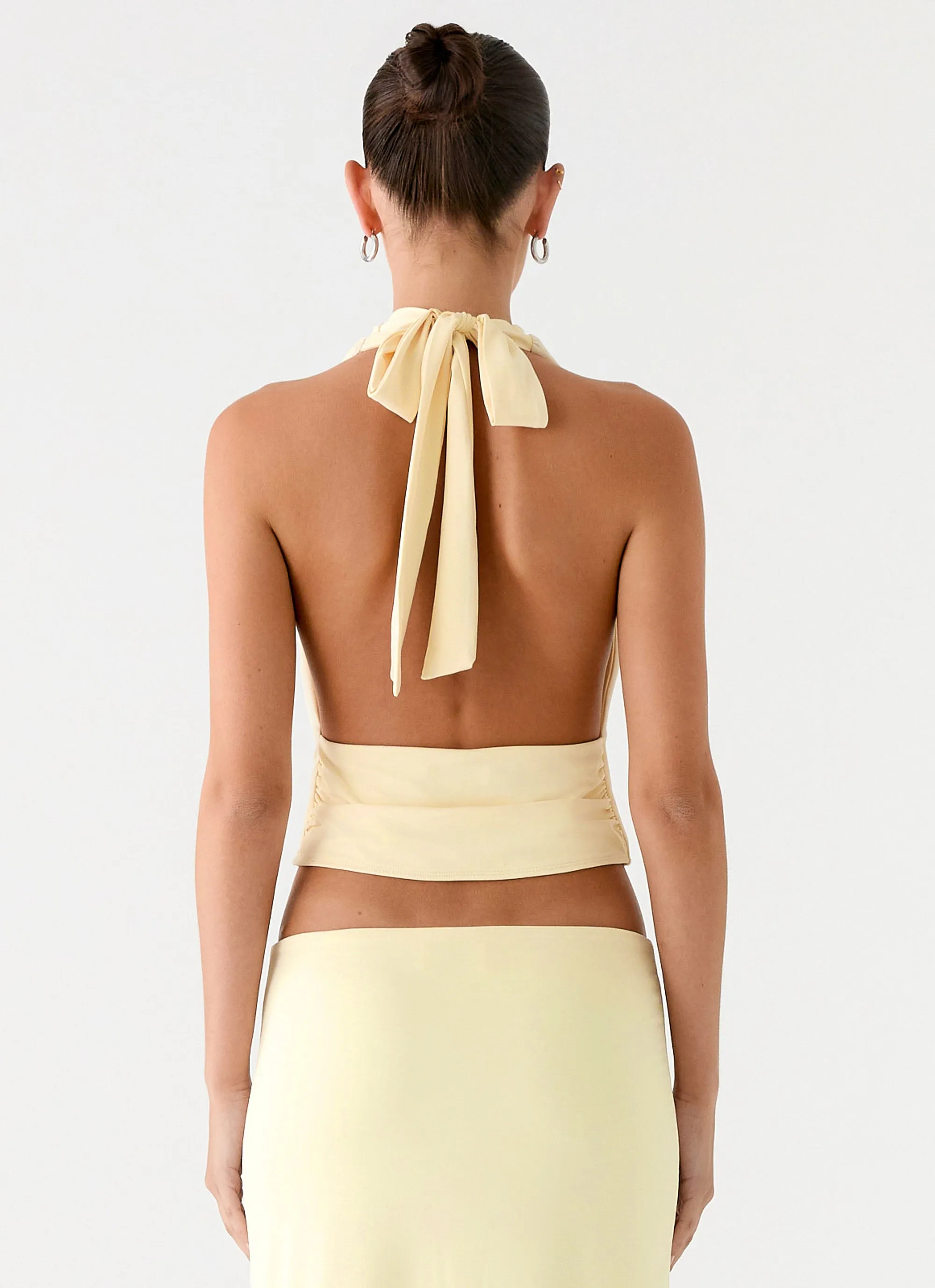 QuickPackFoldableDesign Layered Collar Structure Ashi Cowl Top - Yellow