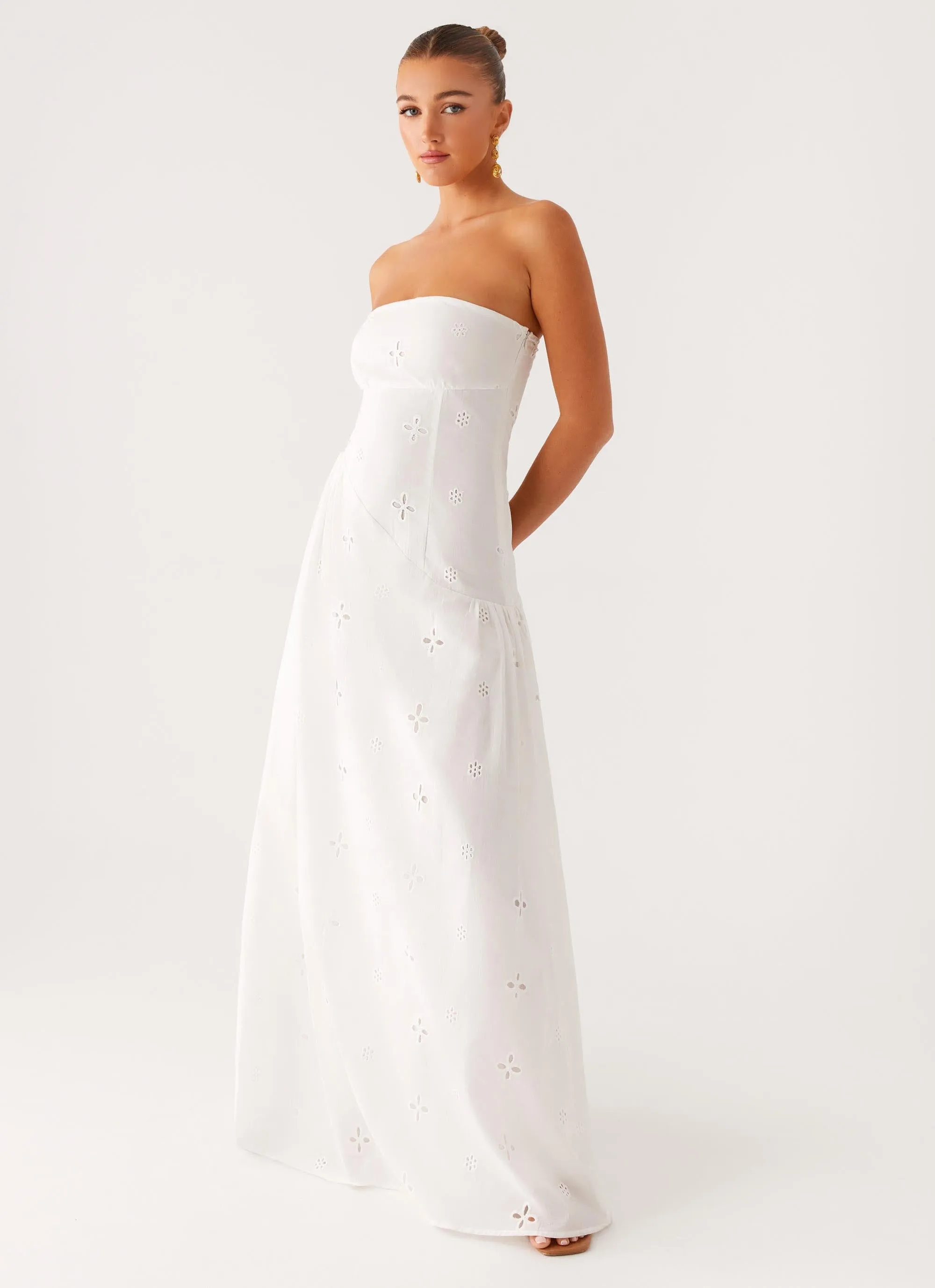 Minimal Curve Gentle Fit Sunkissed Maxi Dress - Ivory