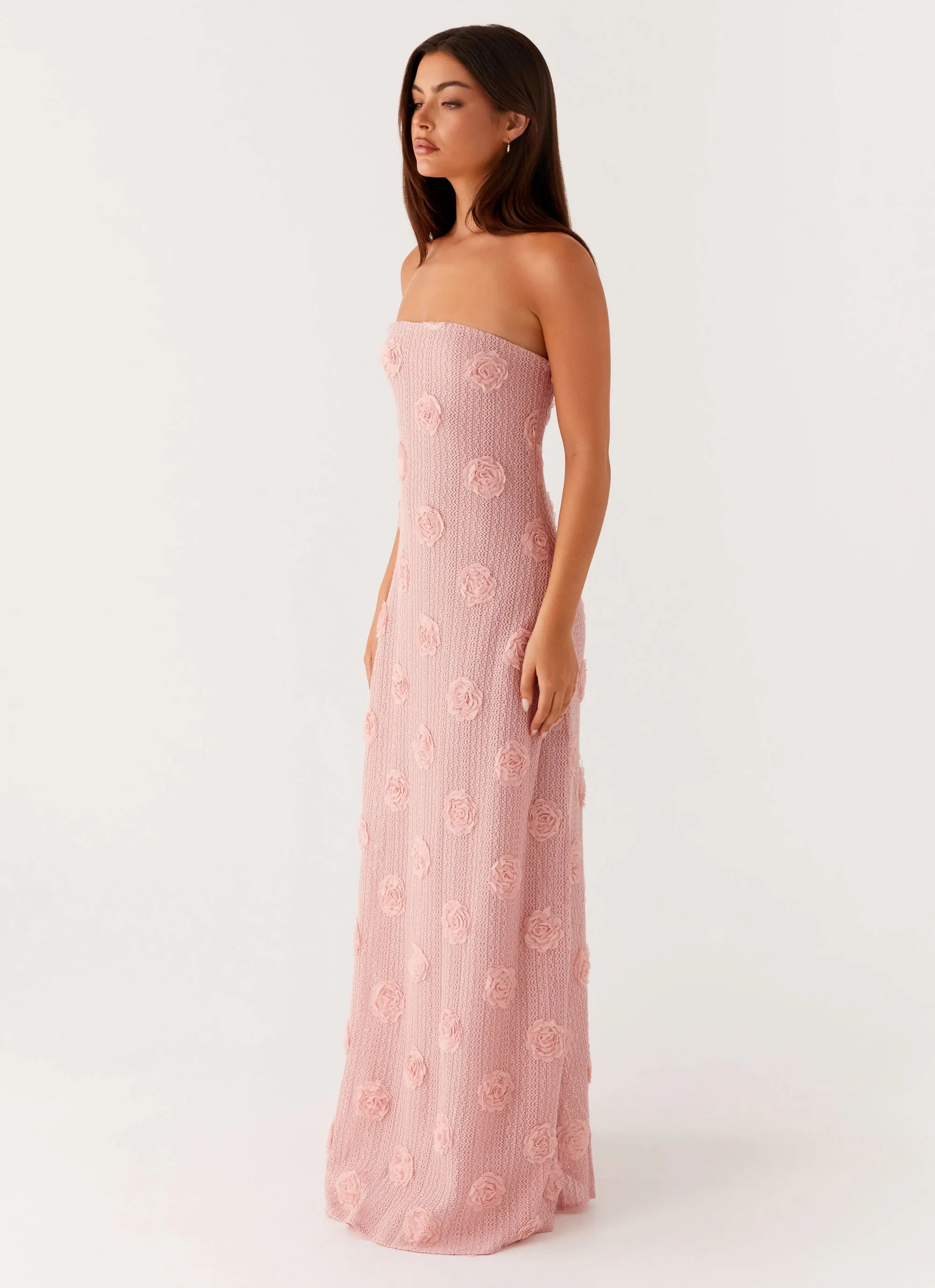 Soft Detail Chic and Cozy Holly Maxi Dress - Pink
