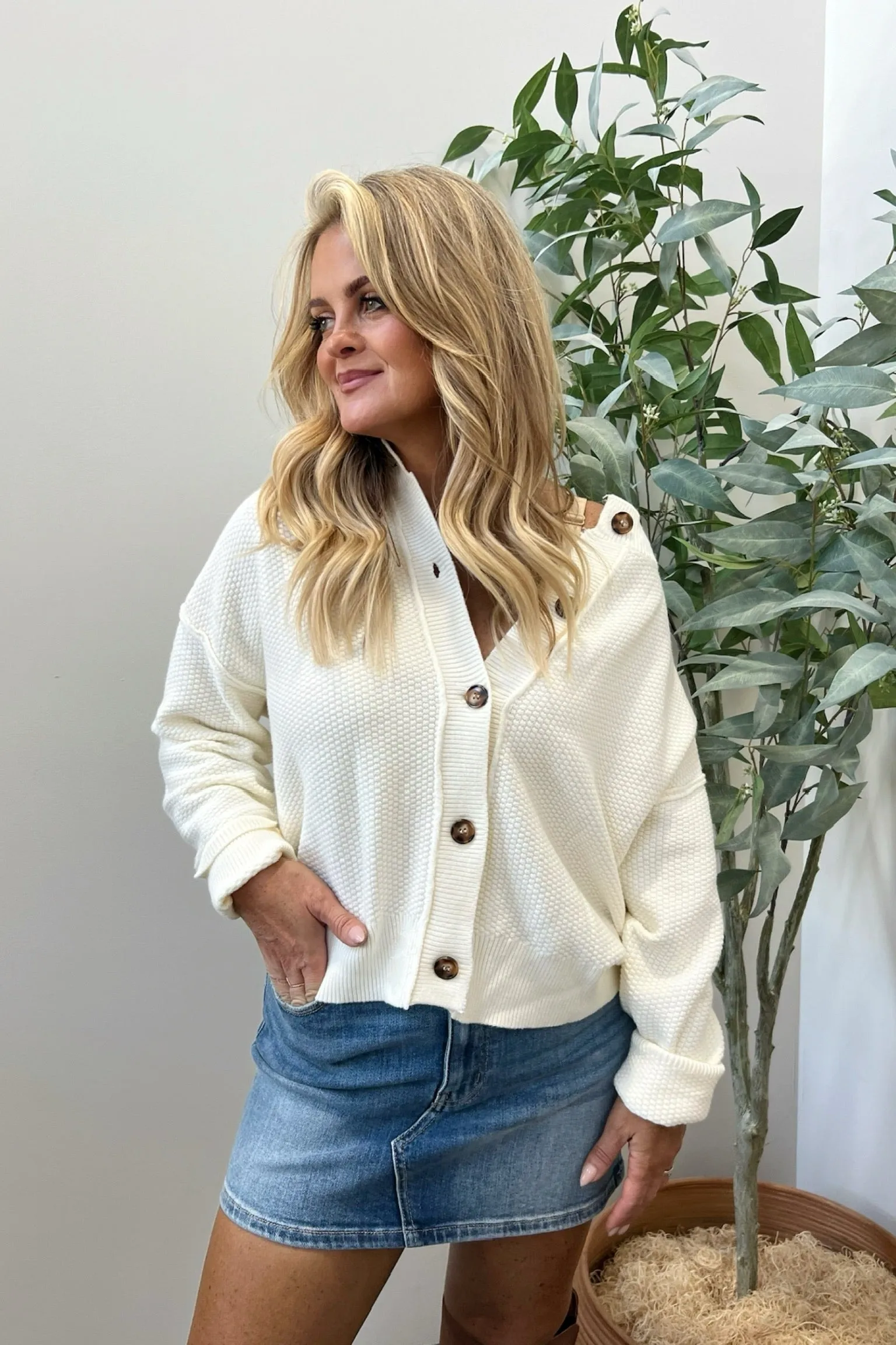 Inside Out Cardigan Flexible Waistband