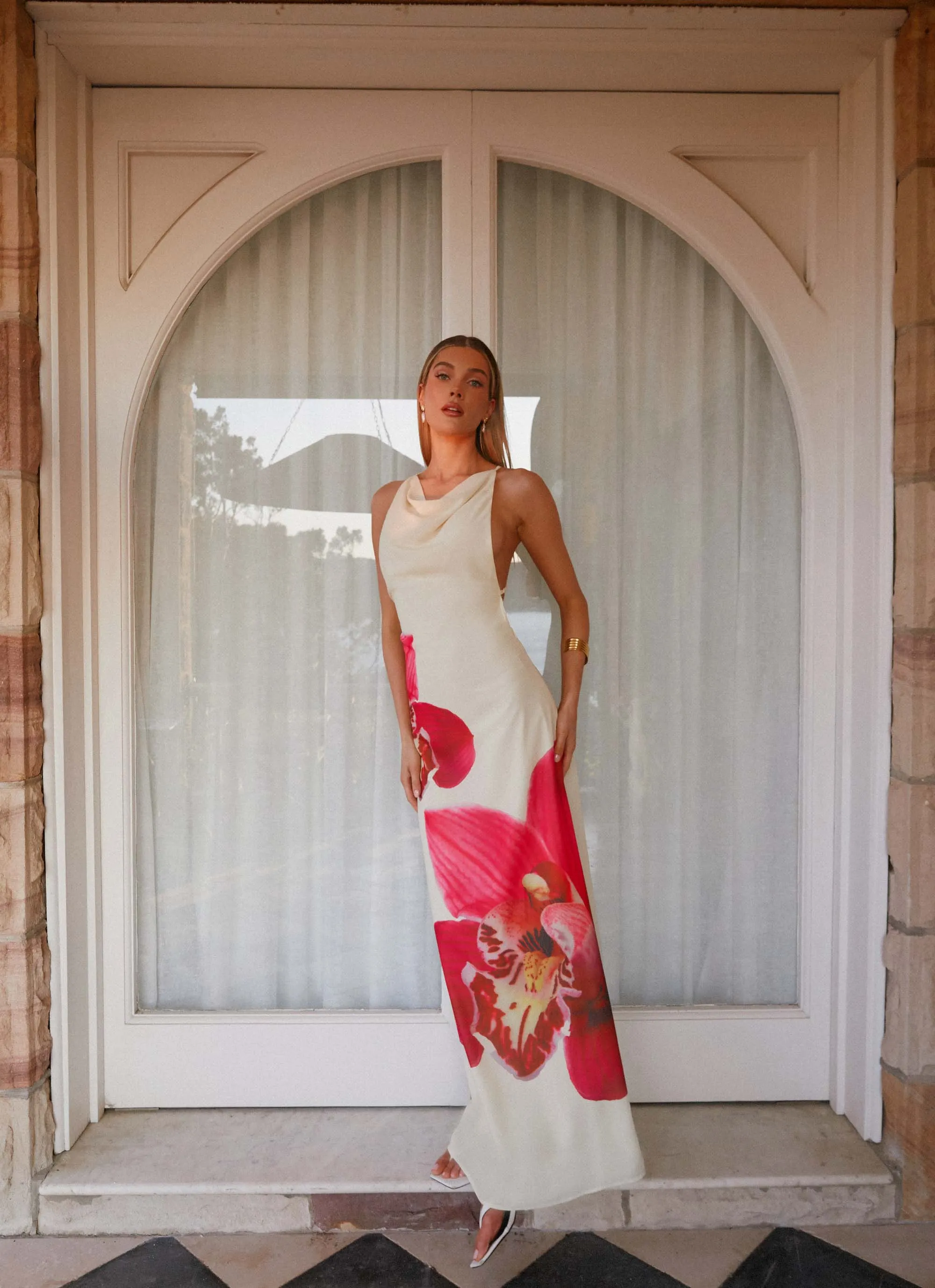 Island Girl Maxi Dress - Yellow Smart Detail