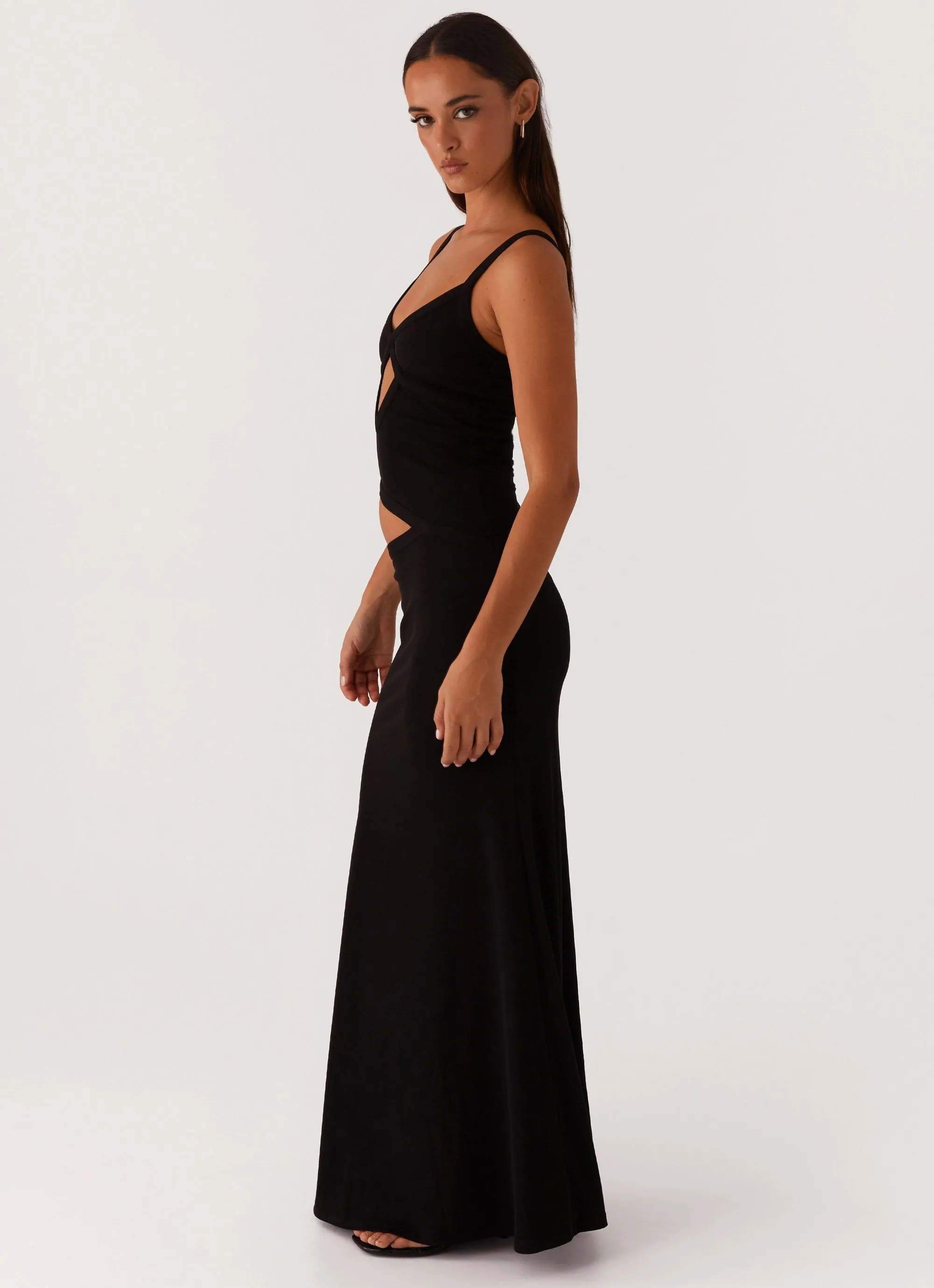 Jocelyn Maxi Dress - Black Simple yet chic gown