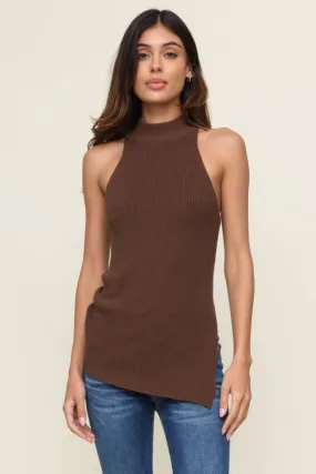 Sporty Tee Structured Shoulder Jones Top