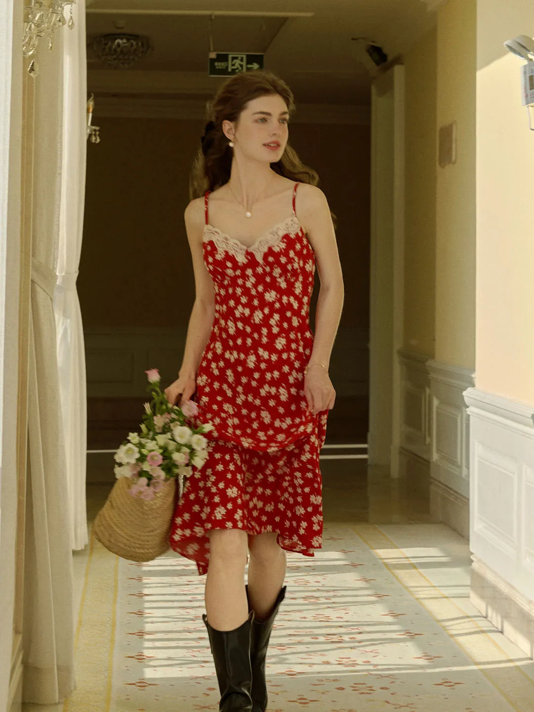 Juliana Lace Patchwork V-neck Floral Suspender Dress Sleek Volume Silky-Feel